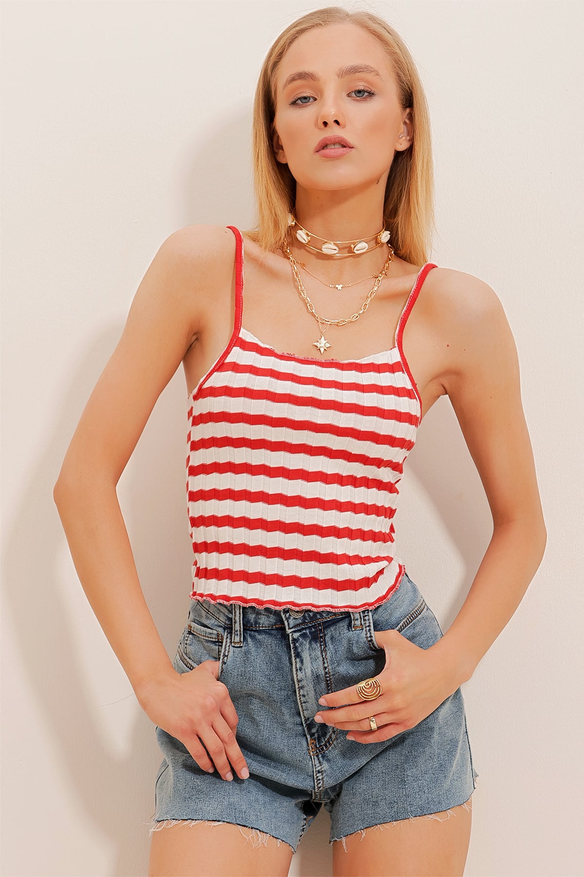 Askılı Crop Fitilli Örme Bluz - Kırmızı