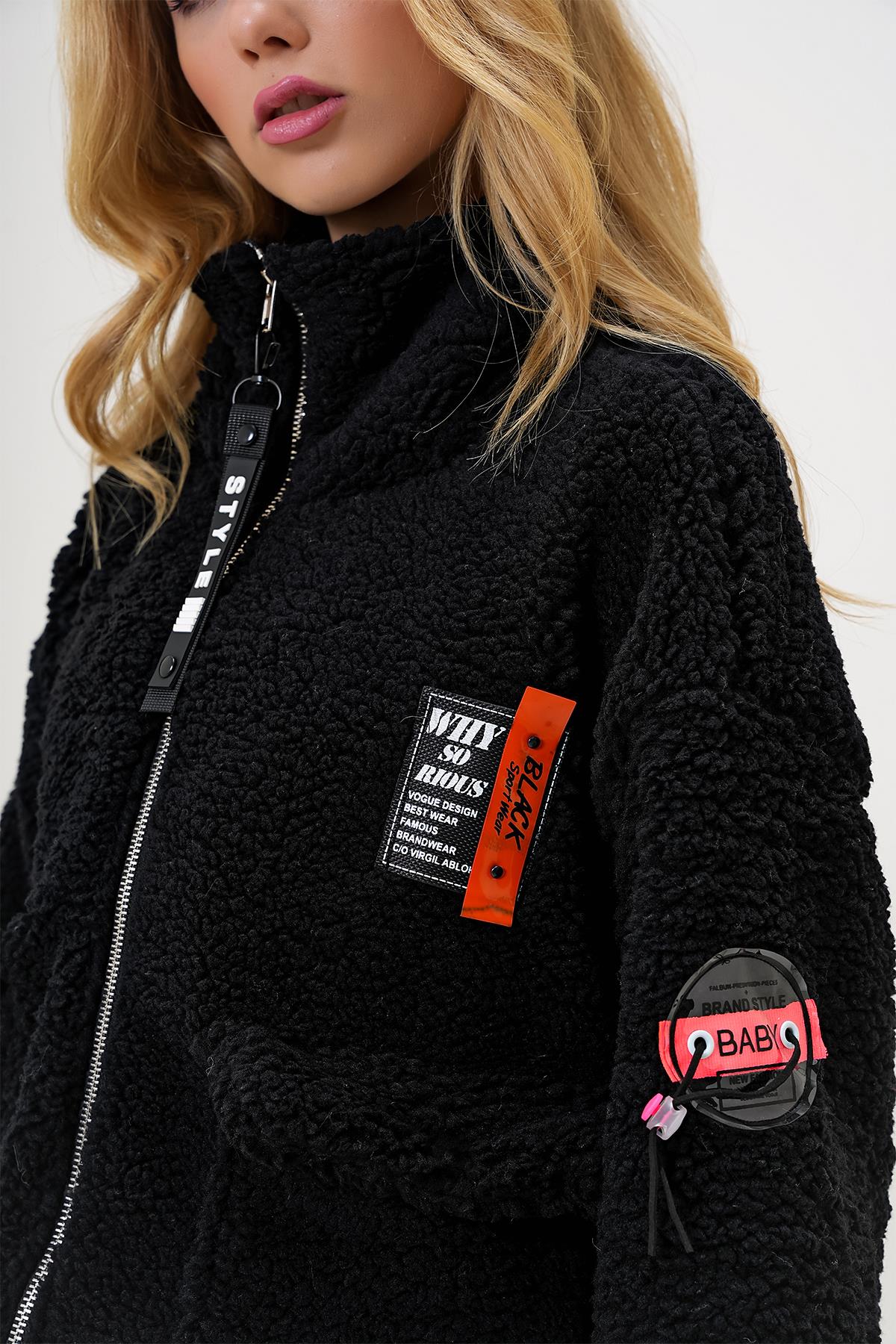 BALIKÇI YAKA ÇİFT CEPLİ ÖNÜ FERMUARLI PELUŞ CROP CEKET - Siyah