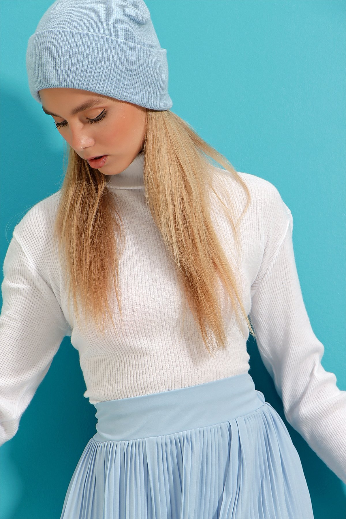 Balıkçı Yaka Fitilli Basic Crop Body Bluz - Beyaz