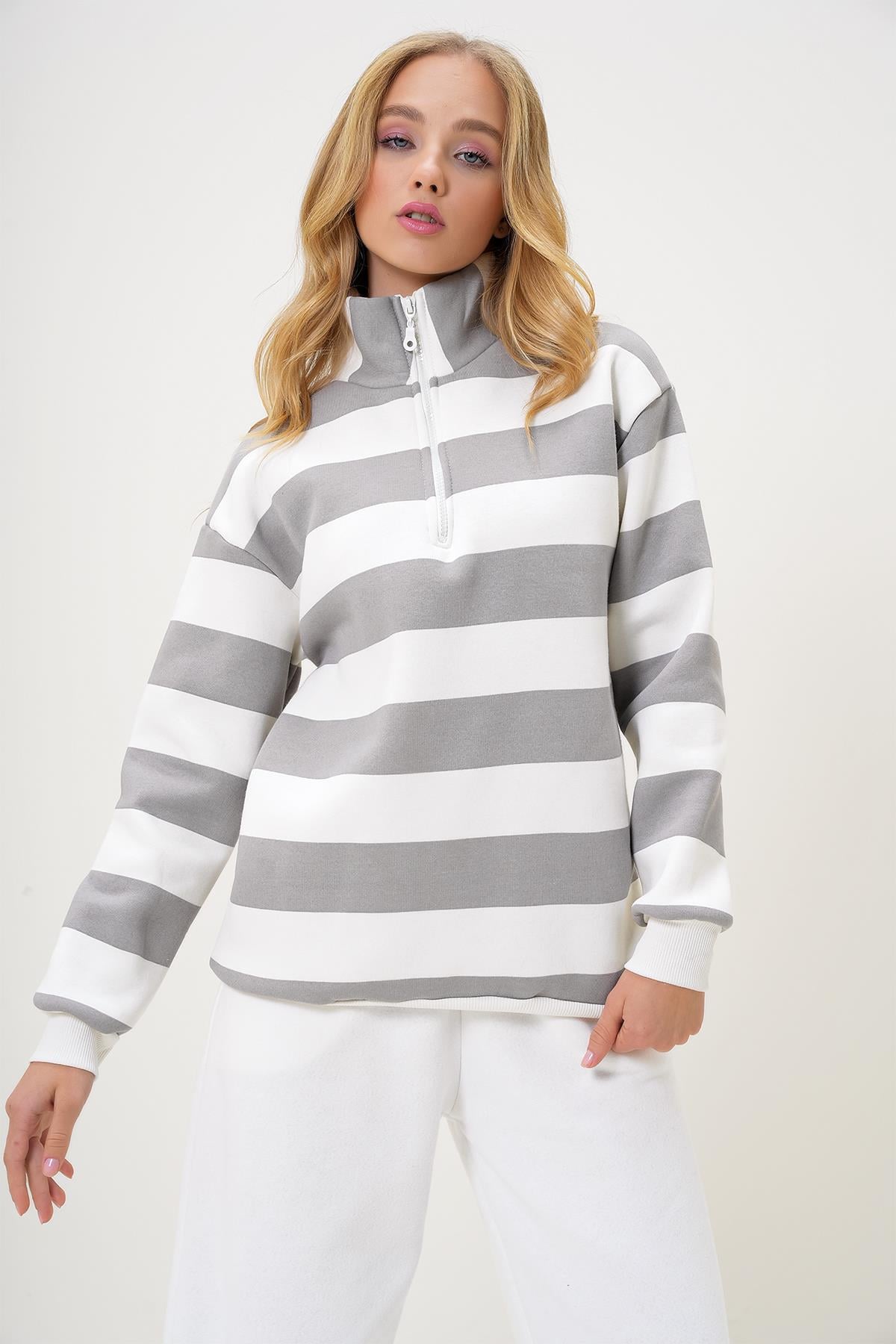 BALIKÇI YAKA ÖNÜ FERMUARLI ÇİZGİLİ ÜÇ İPLİK İÇİ ŞARDONLU KIŞLIK SWEATSHIRT - GRİ