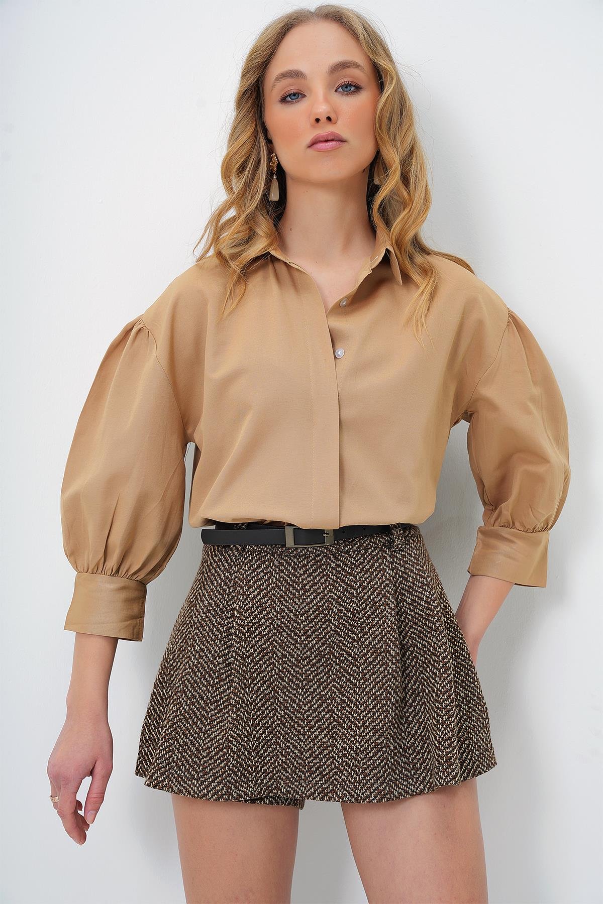 Balon Kol Gizli Patlı Basic Poplin Gömlek - Koyu Bej