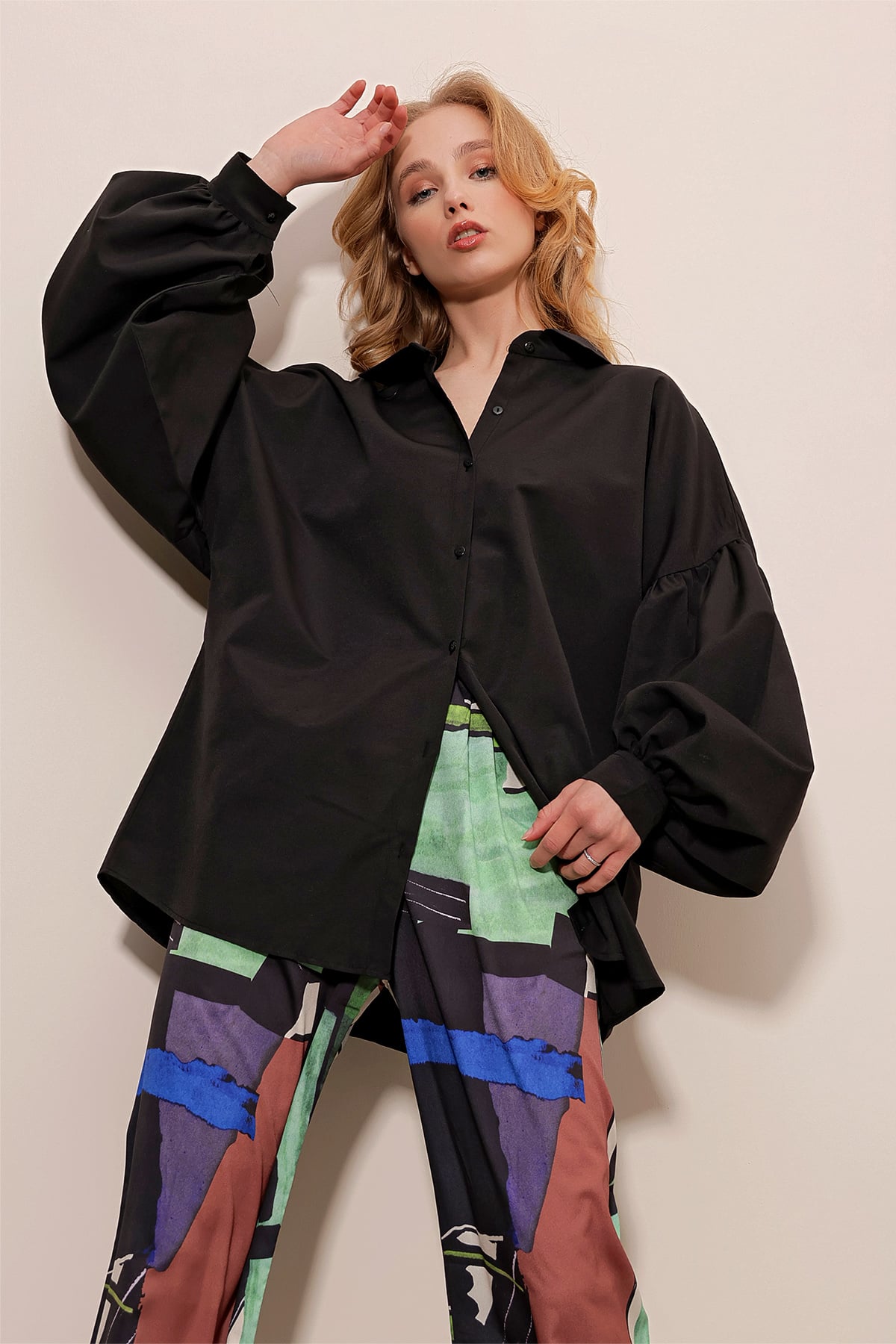 Balon Kol Oversize Poplin Dokuma Gömlek - Siyah
