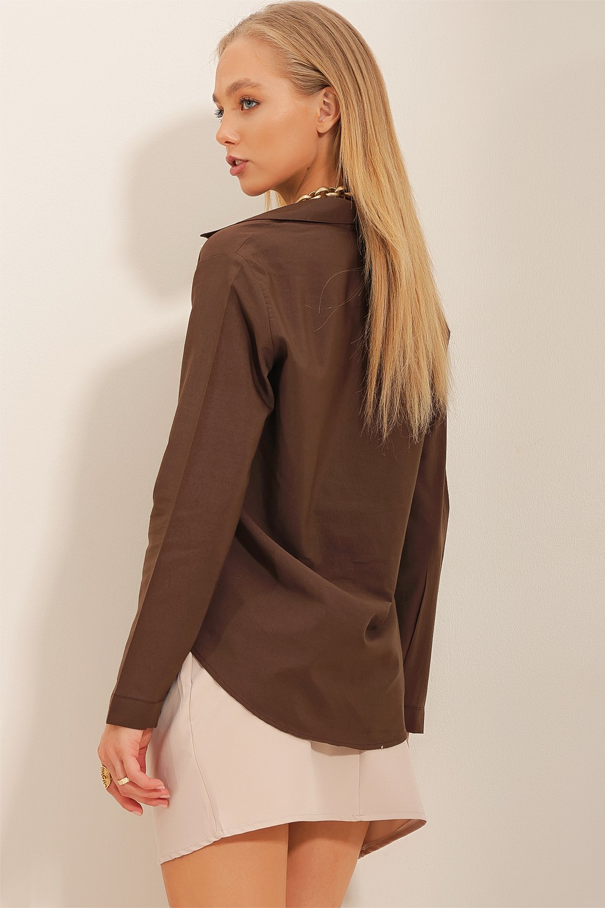 Basic Slim Kalıp Poplin Gömlek - Kahverengi