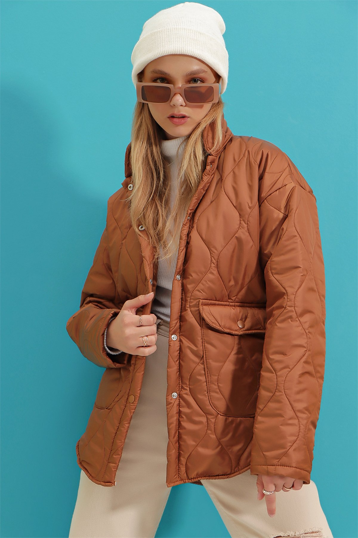 Bebe Yaka Astarlı Cepli Kapitone Mont - Taba