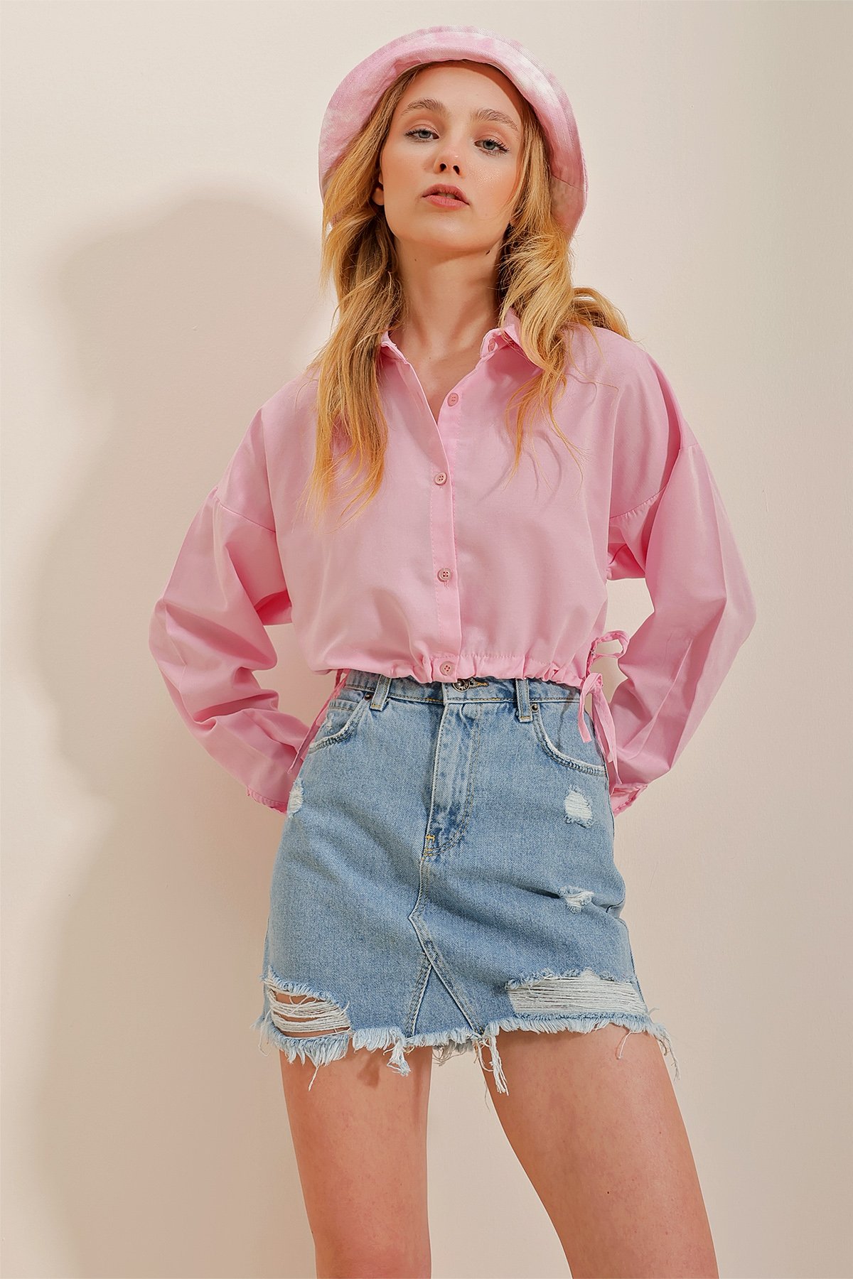 Beli Bağcıklı Poplin Crop Gömlek - Pembe
