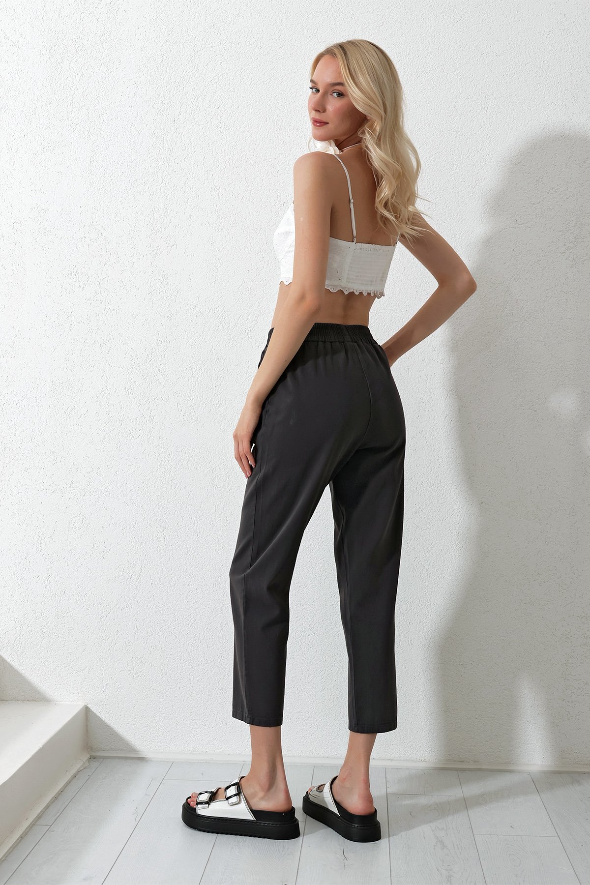 Beli Lastikli Çift Cepli Gabardin Pantolon - Gri