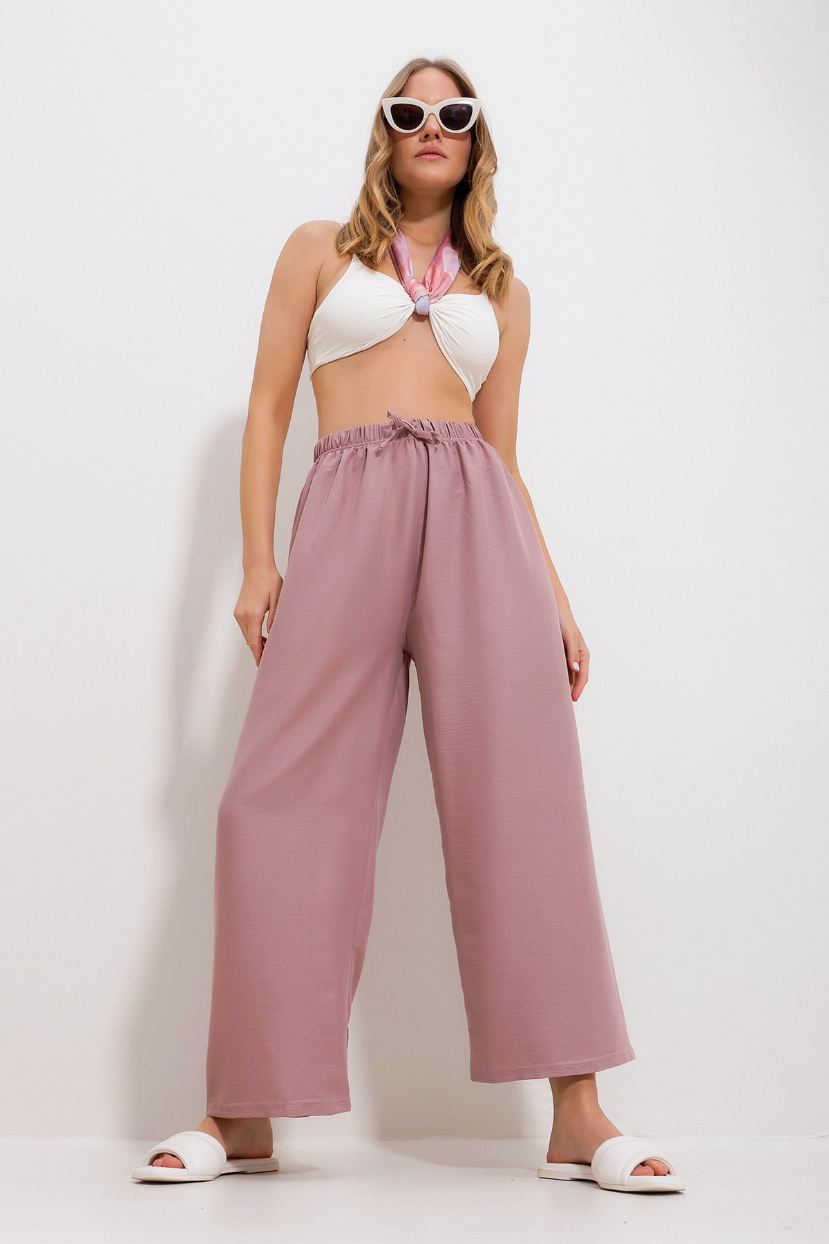 Beli Lastikli Geniş Paça Dökümlü Dokuma Pantolon - Pudra Pembe