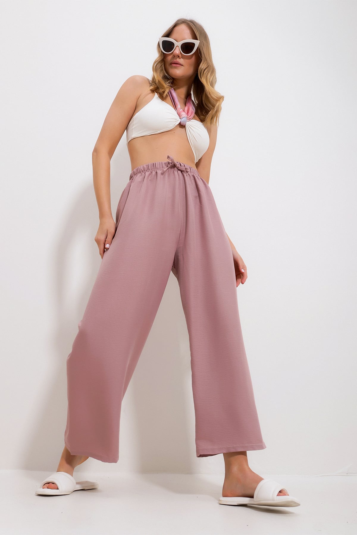 Beli Lastikli Geniş Paça Dökümlü Dokuma Pantolon - Pudra Pembe