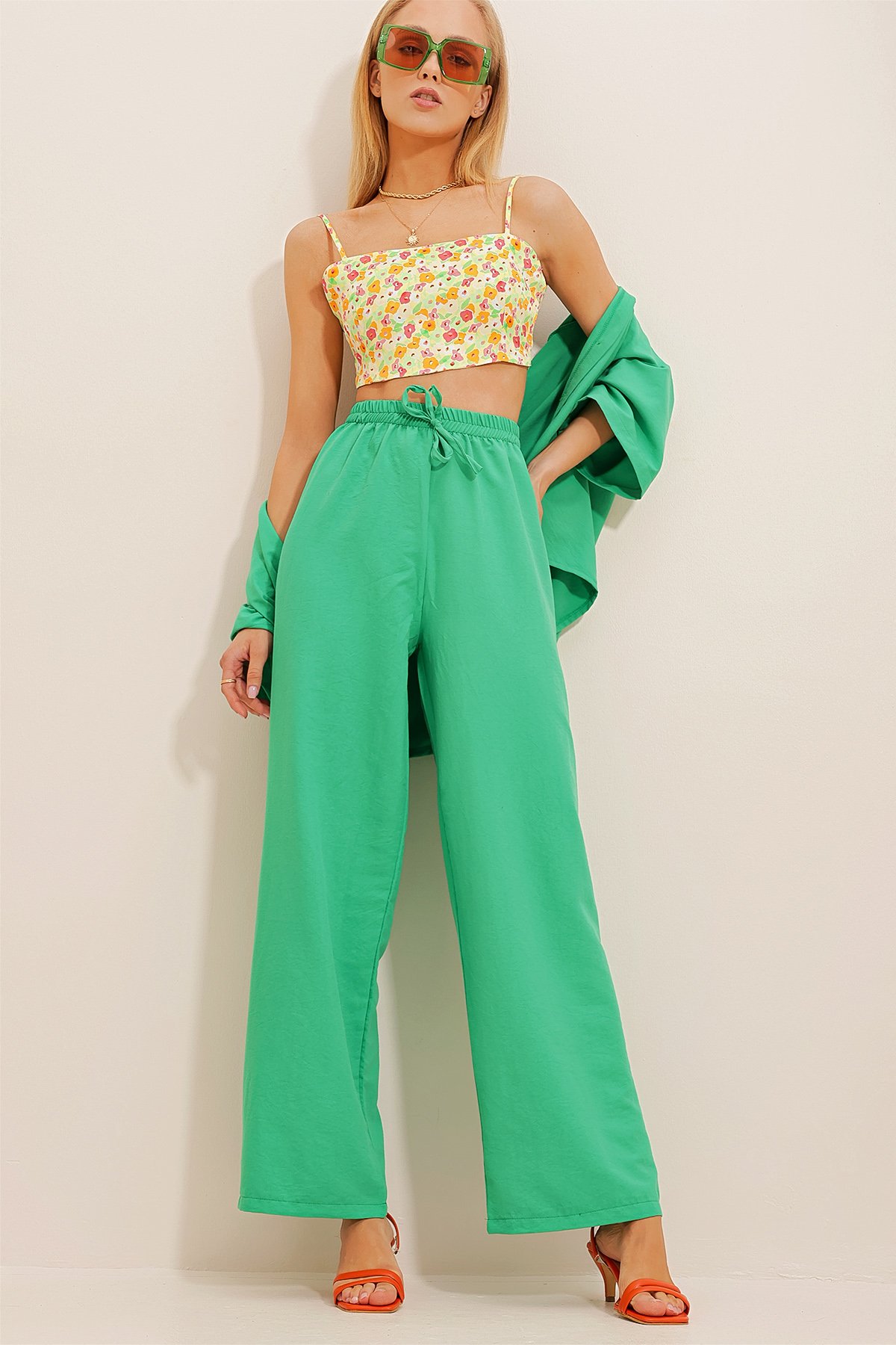 Beli Lastikli Rahat Kesim Aerobin Pantolon - Yeşil