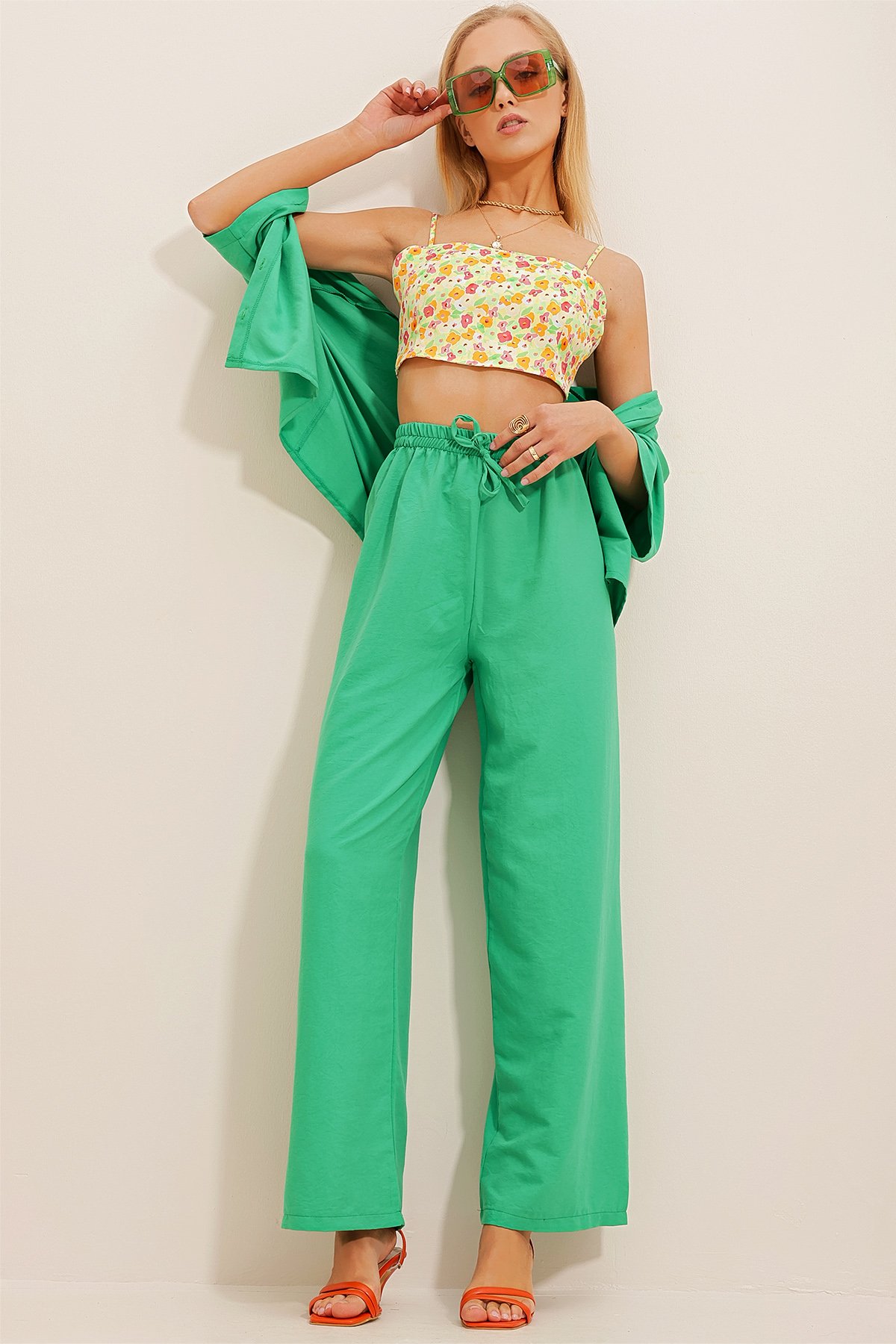 Beli Lastikli Rahat Kesim Aerobin Pantolon - Yeşil