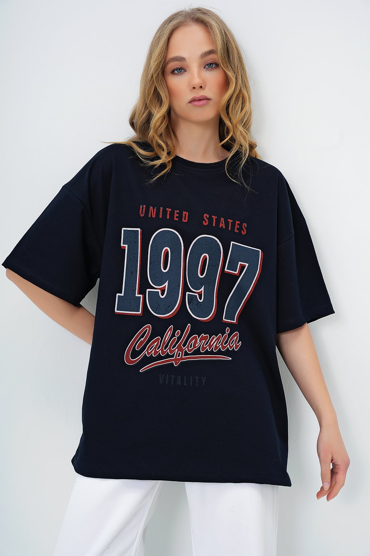BİSİKLET YAKA 1997 BASKILI OVERSİZE T-SHIRT - KOYU LACİVERT