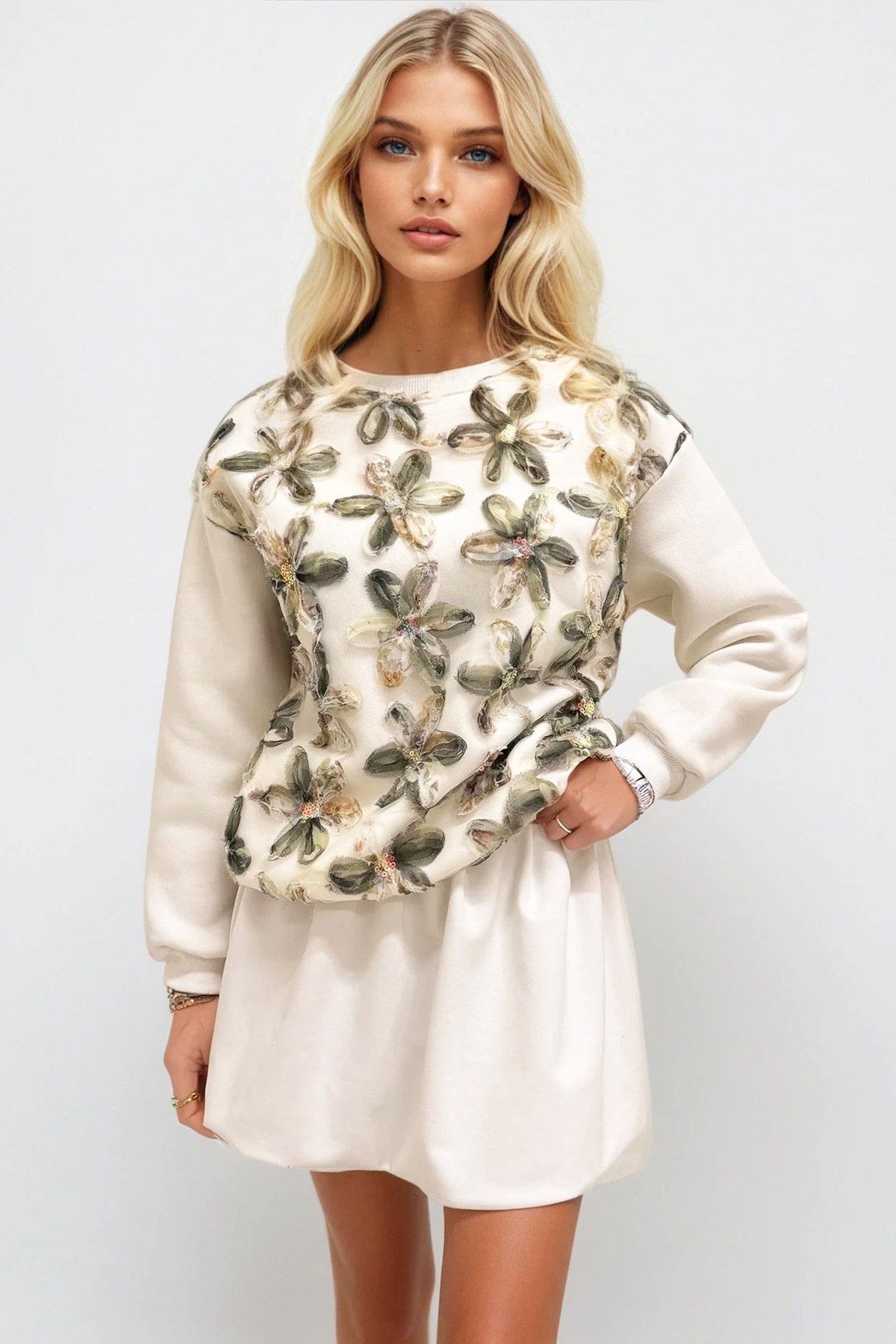 BİSİKLET YAKA 3 İPLİK İŞLEME TÜL DETAYLI SWEATSHIRT - YEŞİL