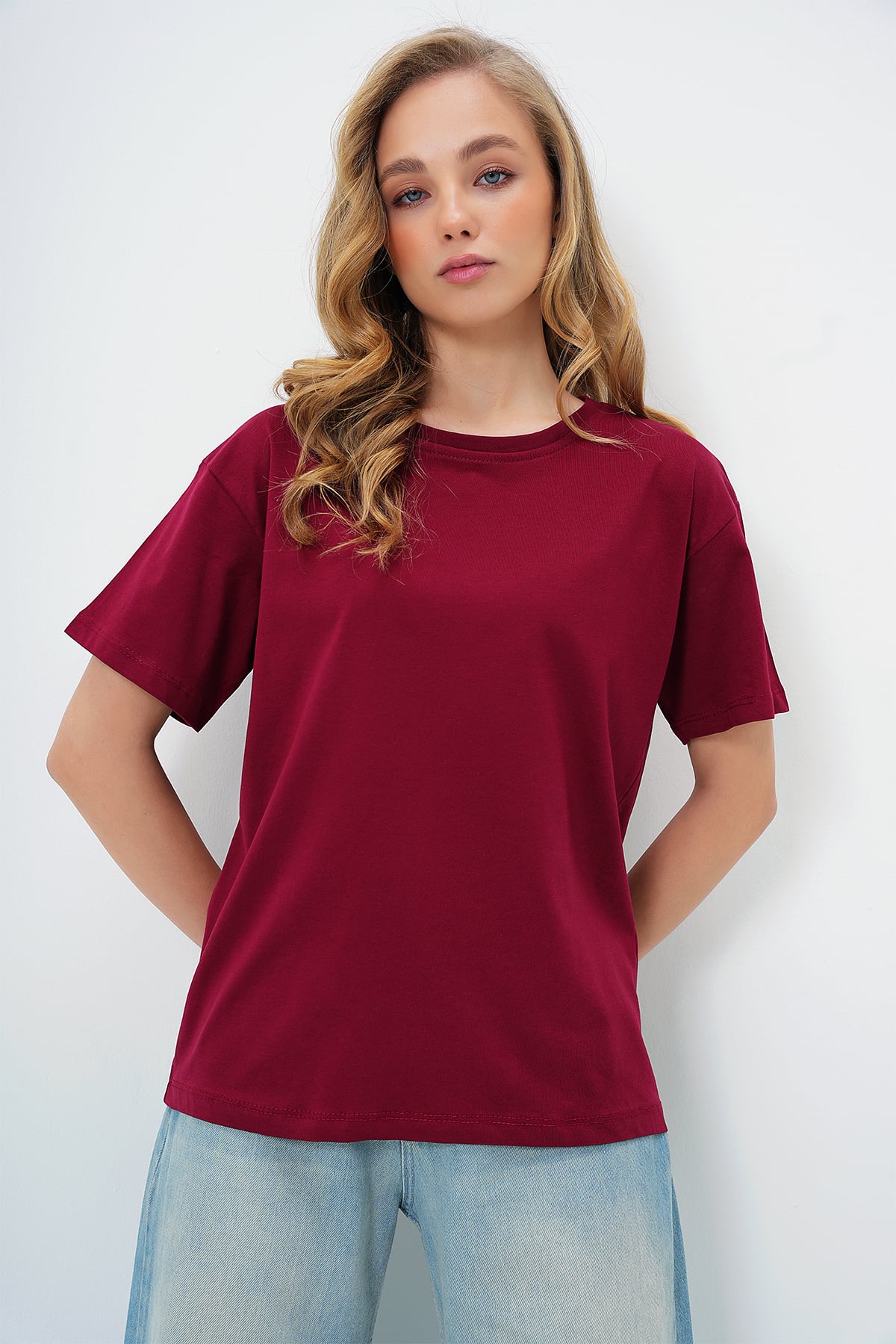 BİSİKLET YAKA BASİC T-SHIRT - BORDO