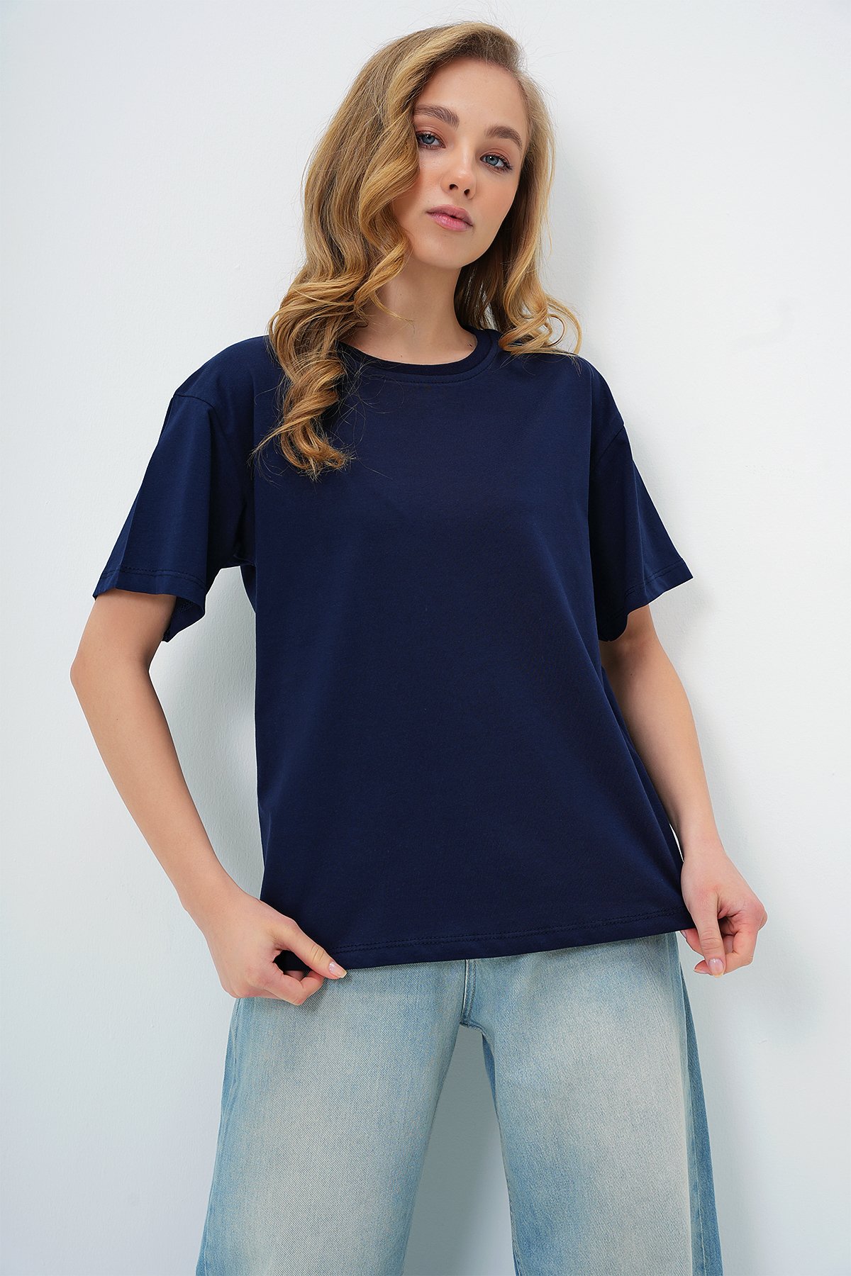 BİSİKLET YAKA BASİC T-SHIRT - LACİVERT