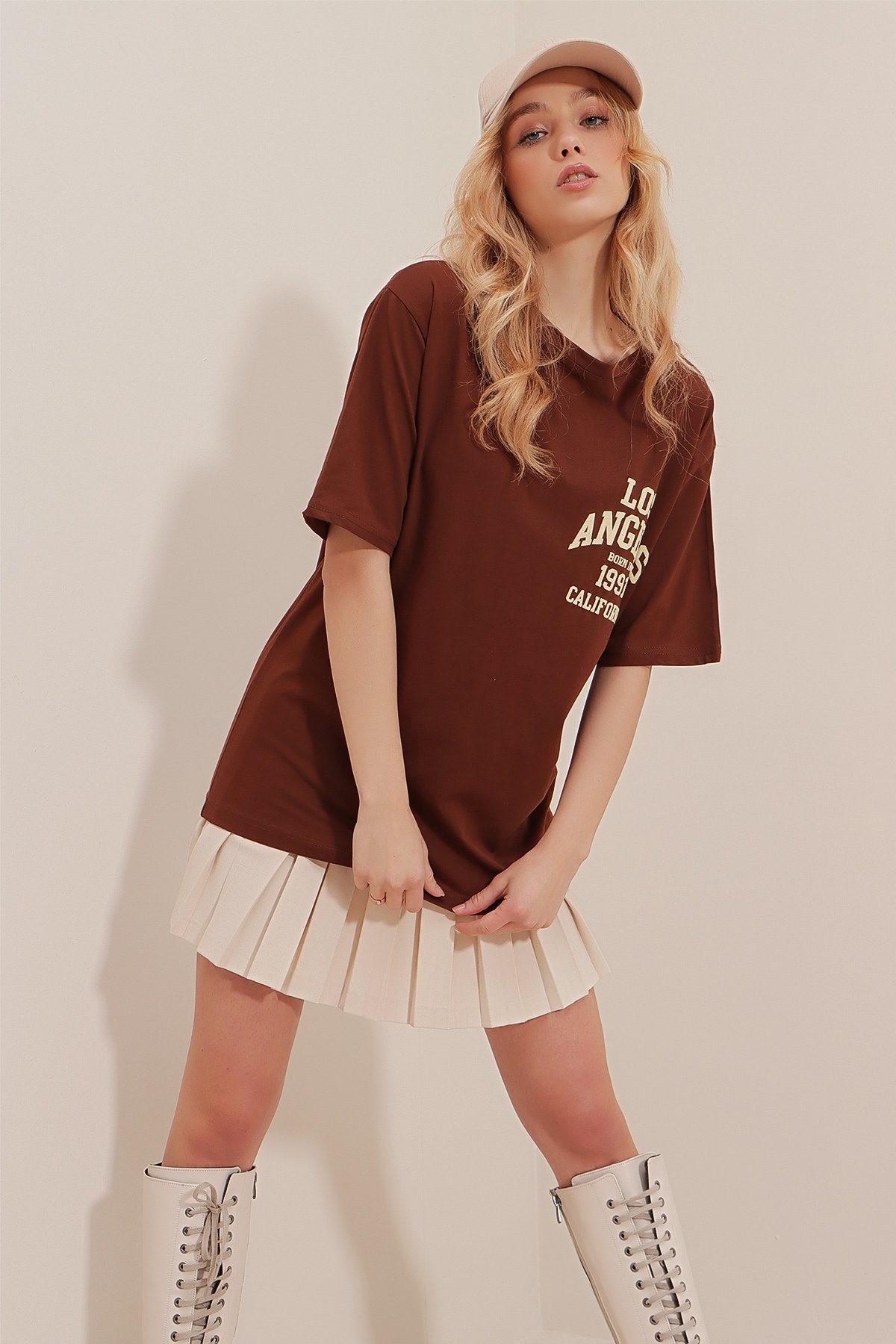 Bisiklet Yaka Baskılı Oversize T-Shirt - Kahverengi