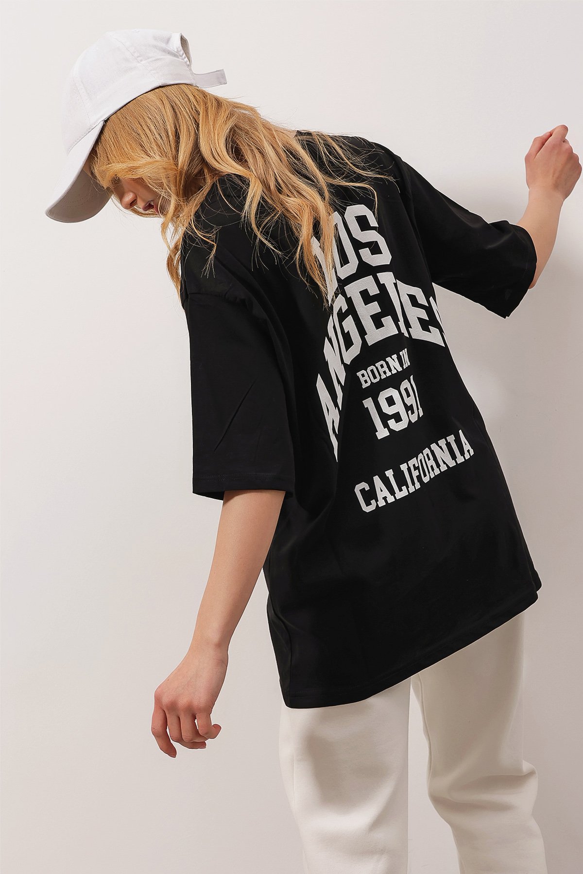 Bisiklet Yaka Baskılı Oversize T-Shirt - Siyah