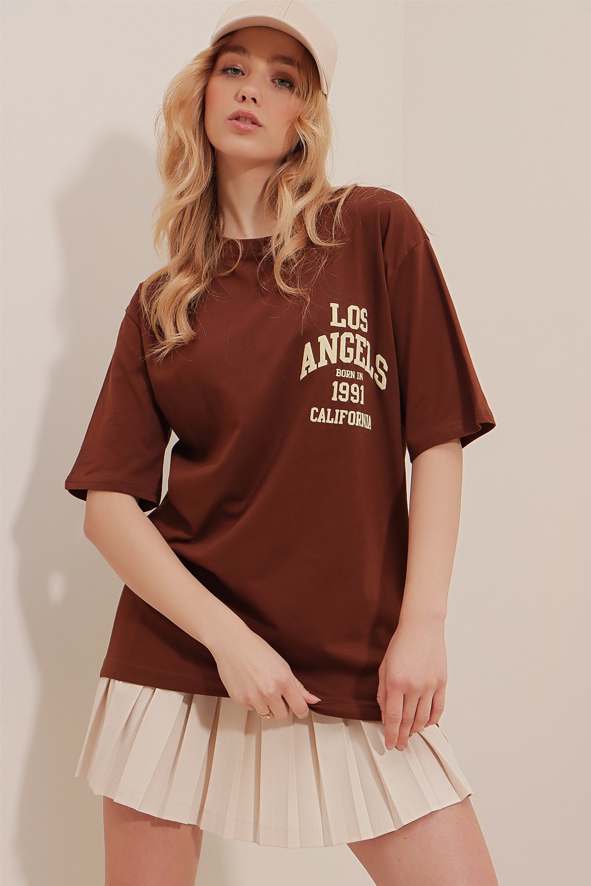 Bisiklet Yaka Baskılı Oversize T-Shirt - Kahverengi