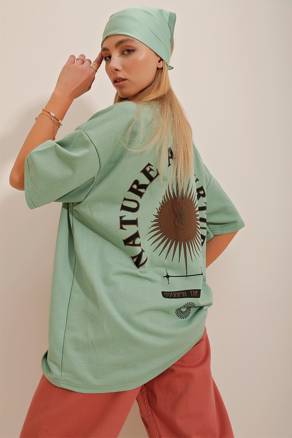 Bisiklet Yaka Baskılı Oversize Unisex T-Shirt - Çağla Yeşili