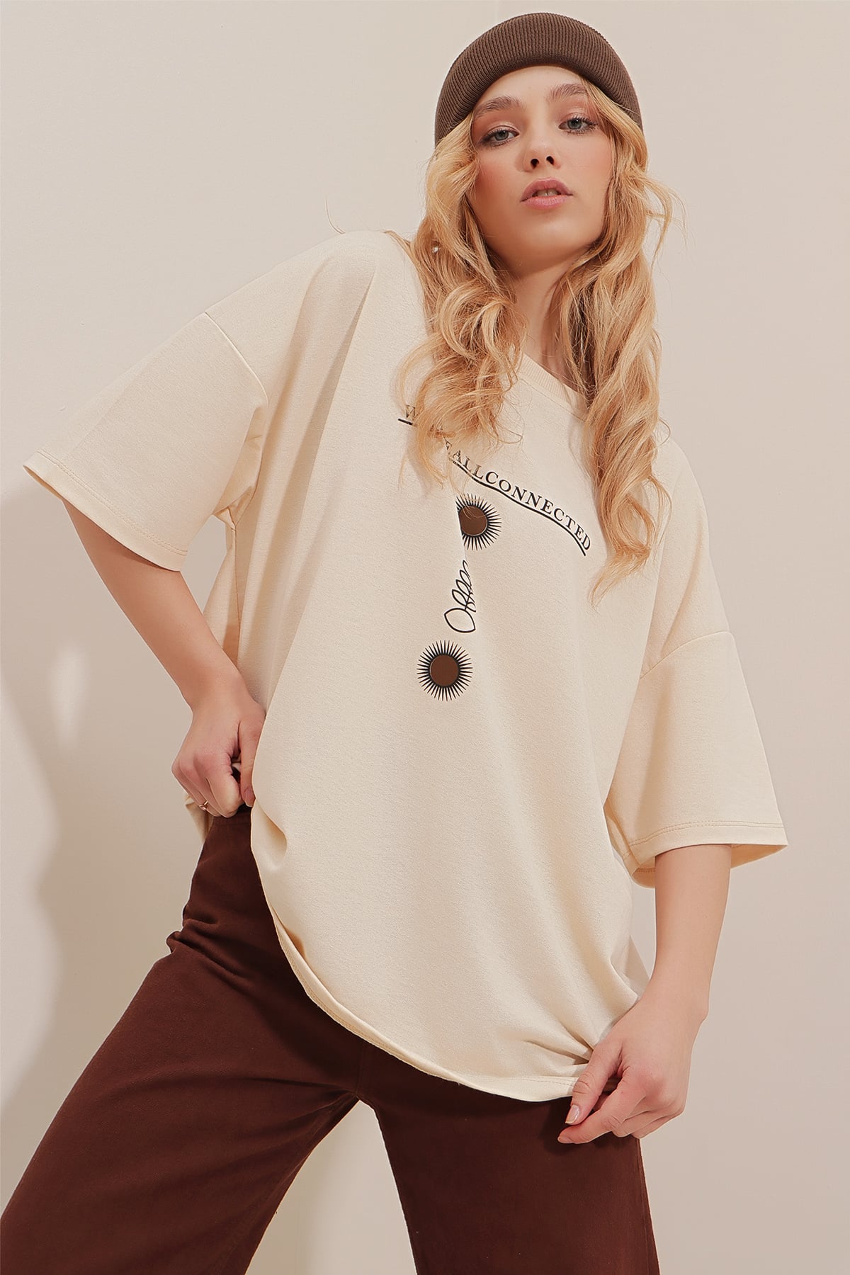 Bisiklet Yaka Baskılı Oversize Unisex T-Shirt - Bej