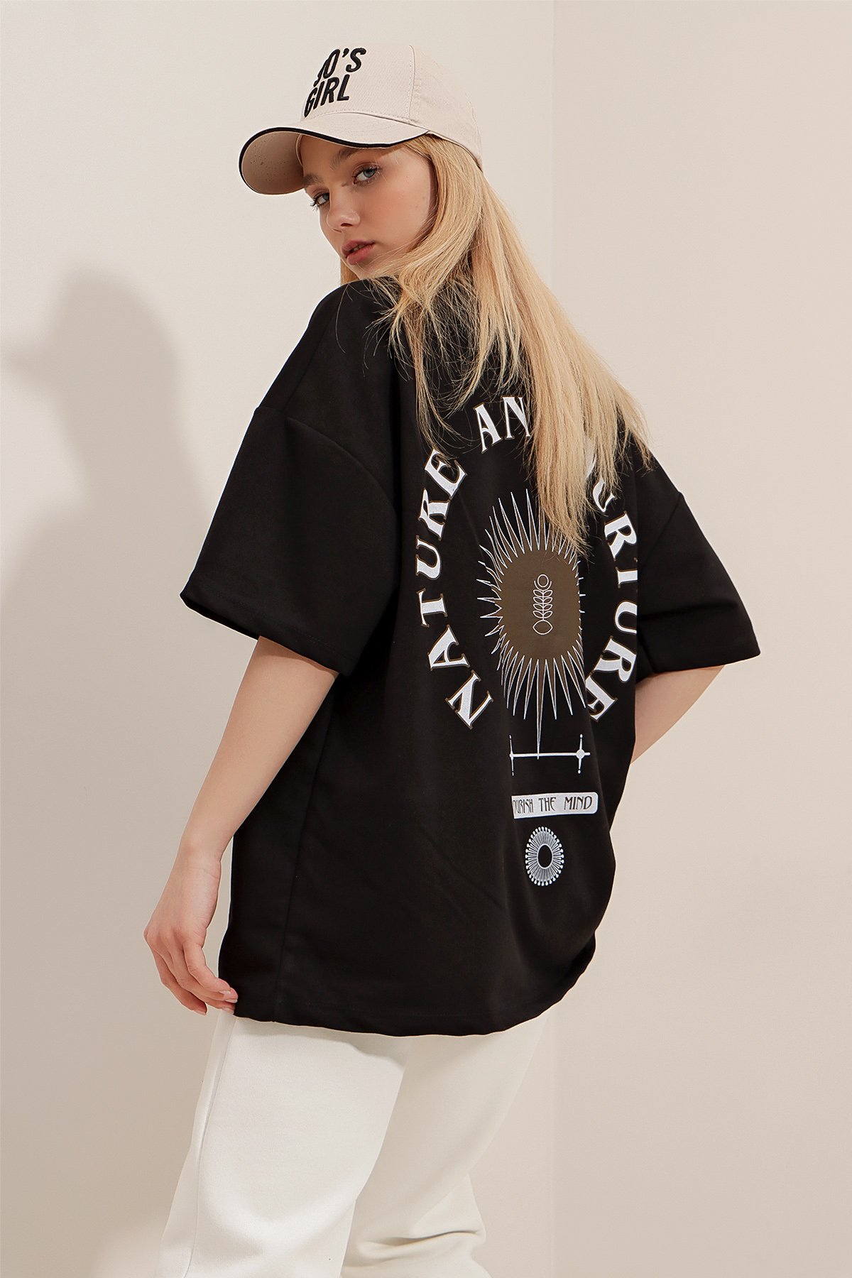 Bisiklet Yaka Baskılı Oversize Unisex T-Shirt - Siyah