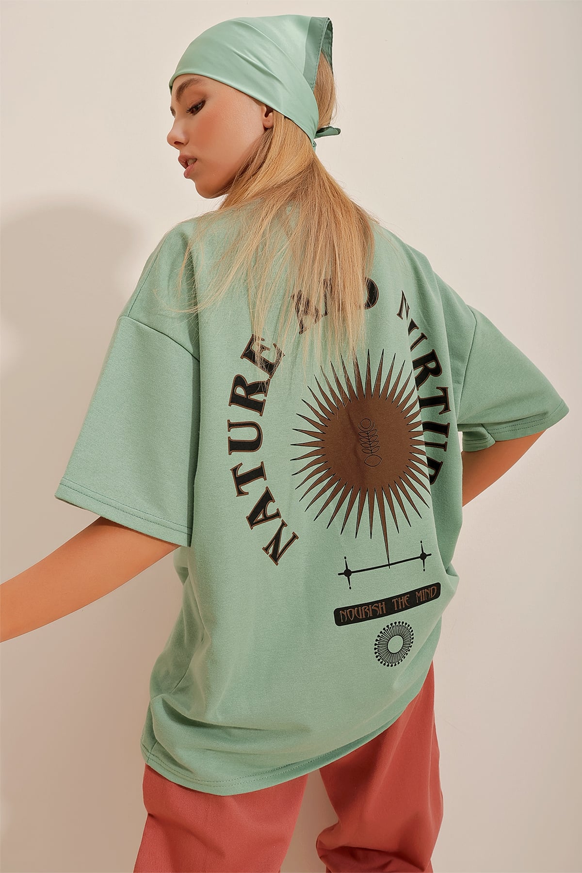 Bisiklet Yaka Baskılı Oversize Unisex T-Shirt - Çağla Yeşili