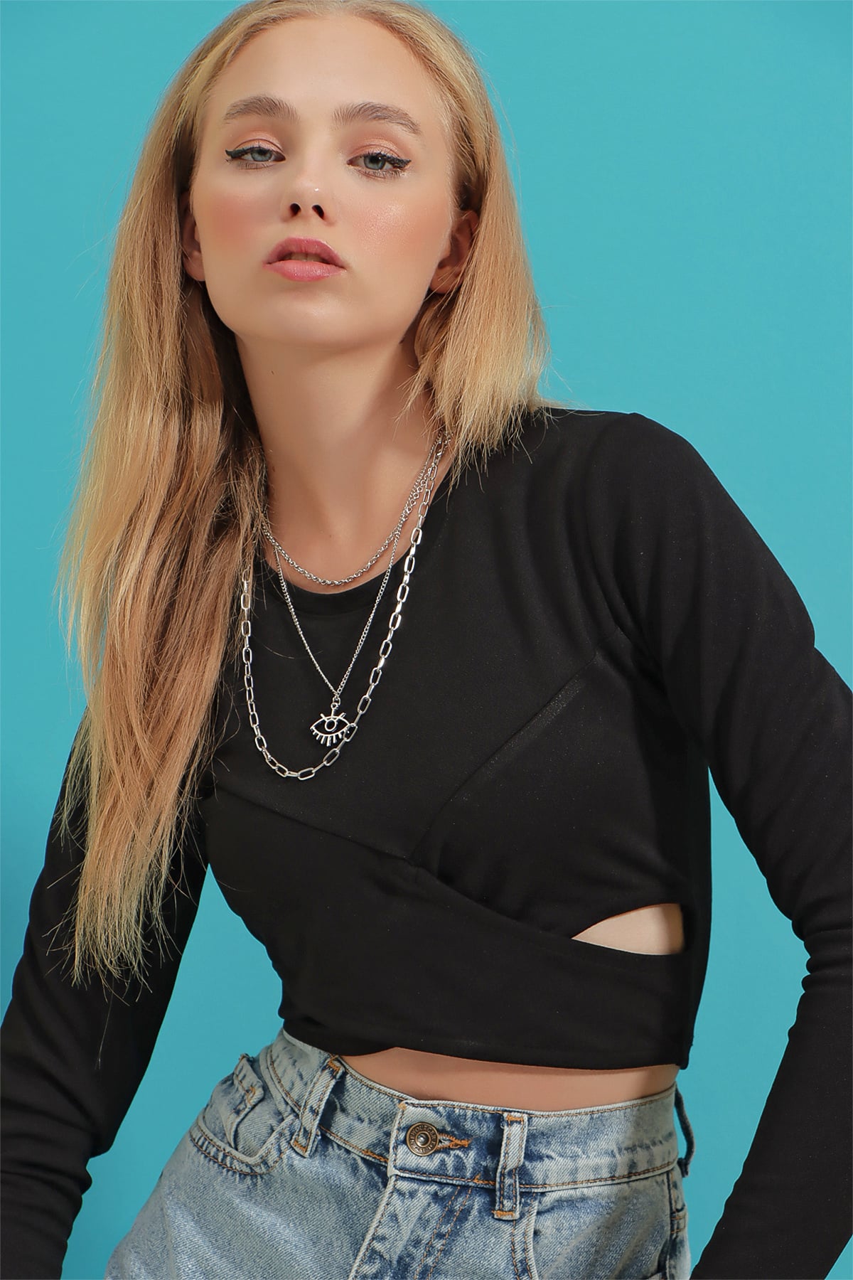 Bisiklet Yaka Beli Bant Geçişli Crop Bluz - Siyah