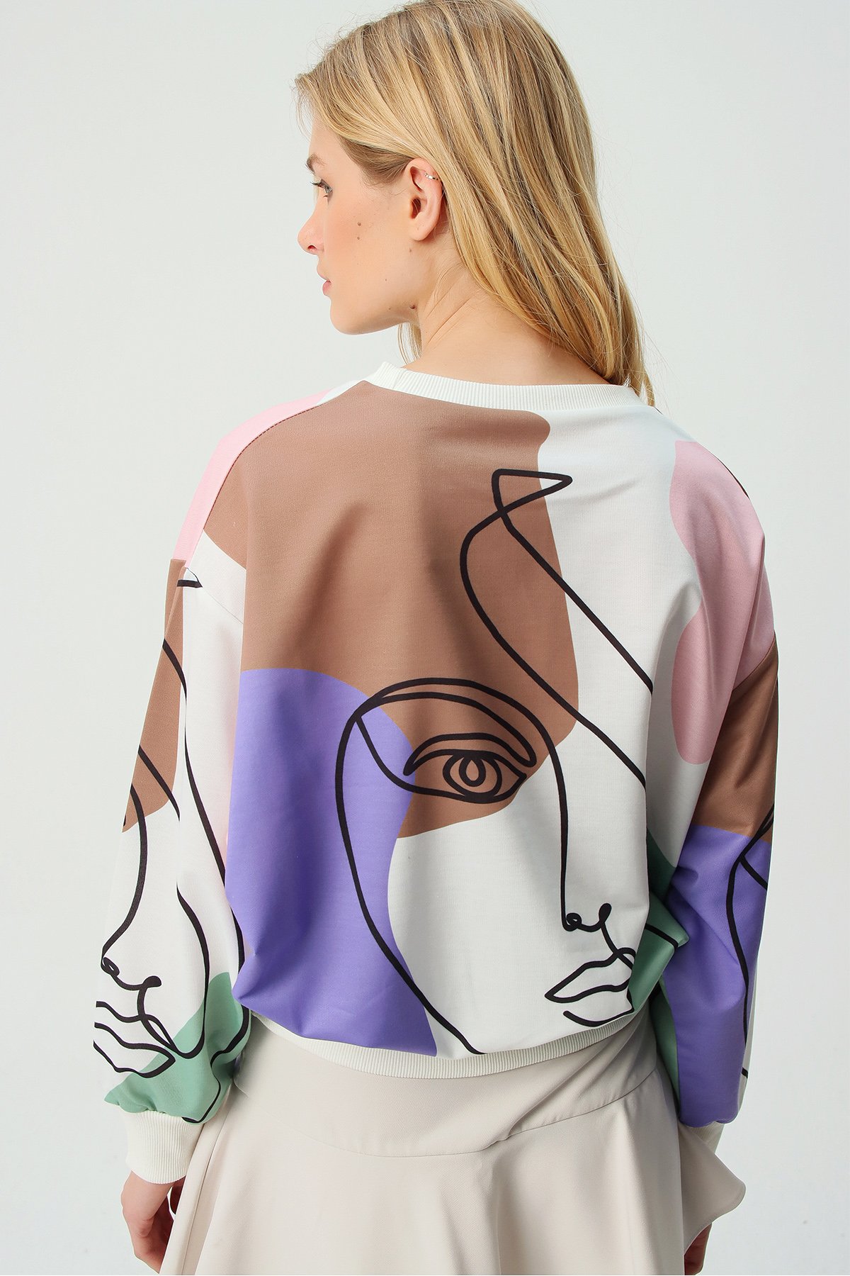 Bisiklet Yaka Dijital Baskılı Sweatshirt - Lila