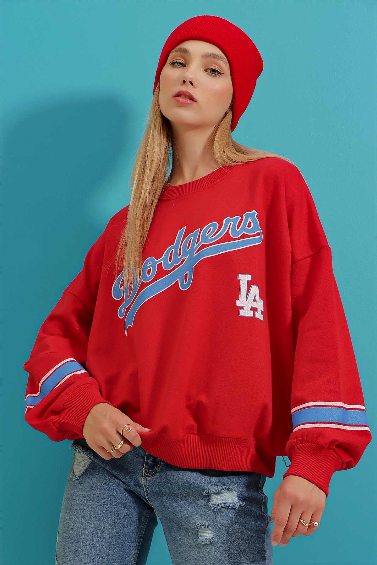 Bisiklet Yaka Dodgers Baskılı Kolu Şeritli Sweatshirt - Kırmızı