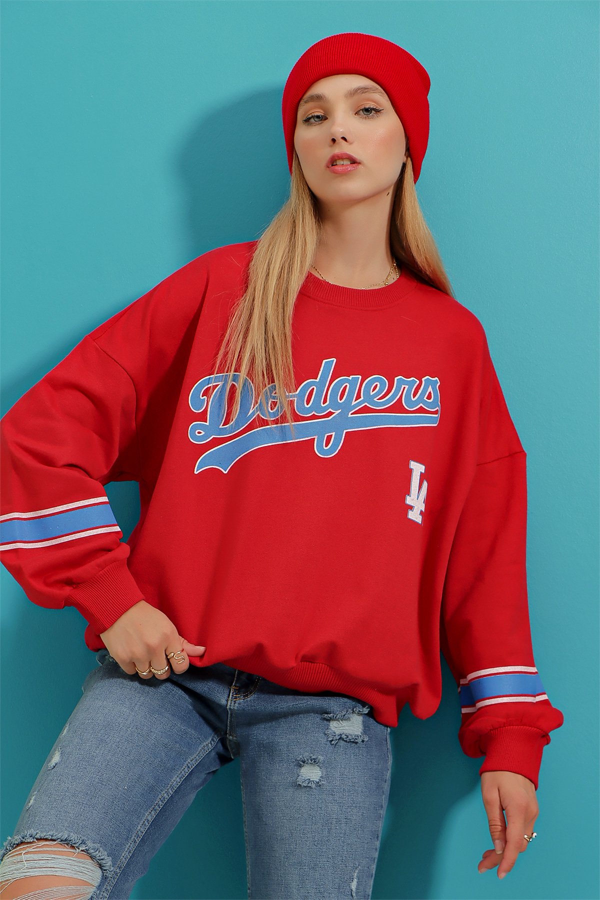 Bisiklet Yaka Dodgers Baskılı Kolu Şeritli Sweatshirt - Kırmızı