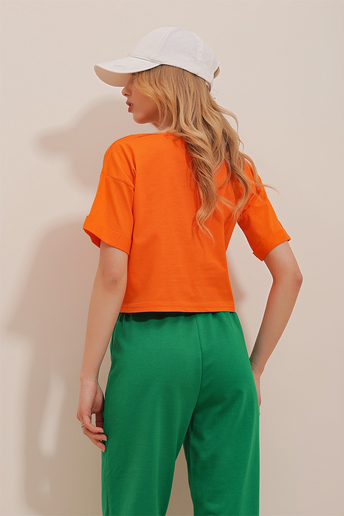 Bisiklet Yaka Duble Kol Basic Oversize Crop T-Shirt - TURUNCU