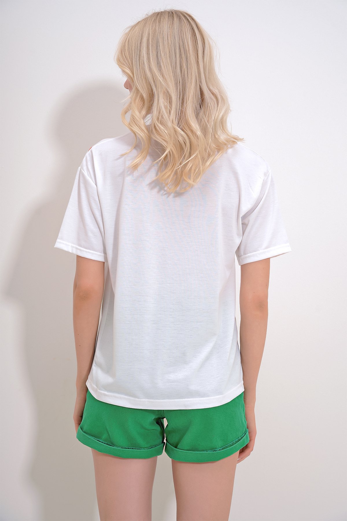 Bisiklet Yaka Flok Baskılı T-Shirt - Beyaz