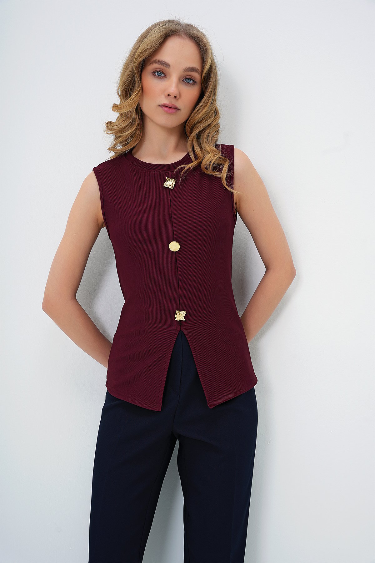 BİSİKLET YAKA GOLD DÜĞMELİ OTTOBAN BLUZ - BORDO