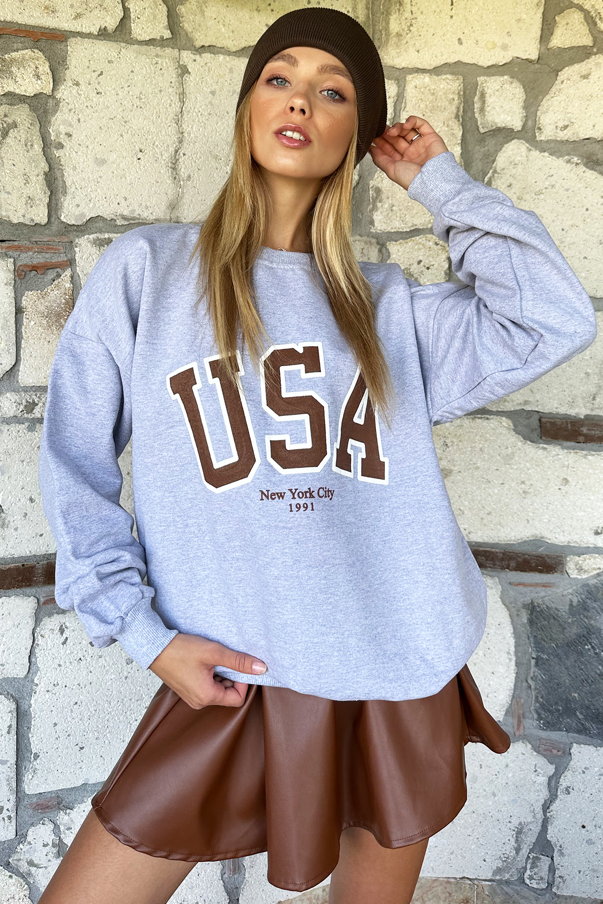 Bisiklet Yaka İçi Şardonlu Oversize Sweatshirt - Gri-Kahve