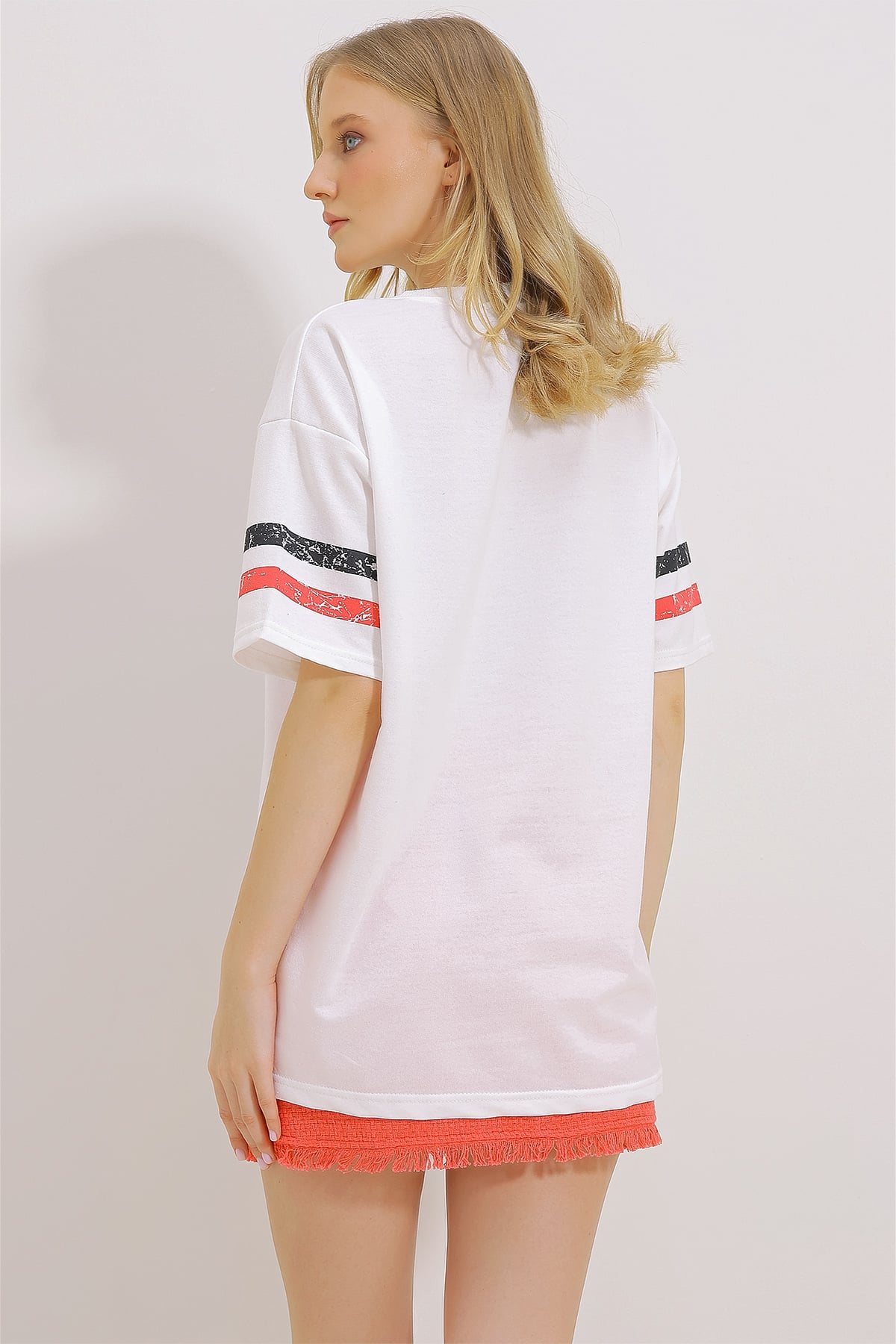 Bisiklet Yaka İki İplik Baskılı Oversize Unisex T-Shirt - Beyaz
