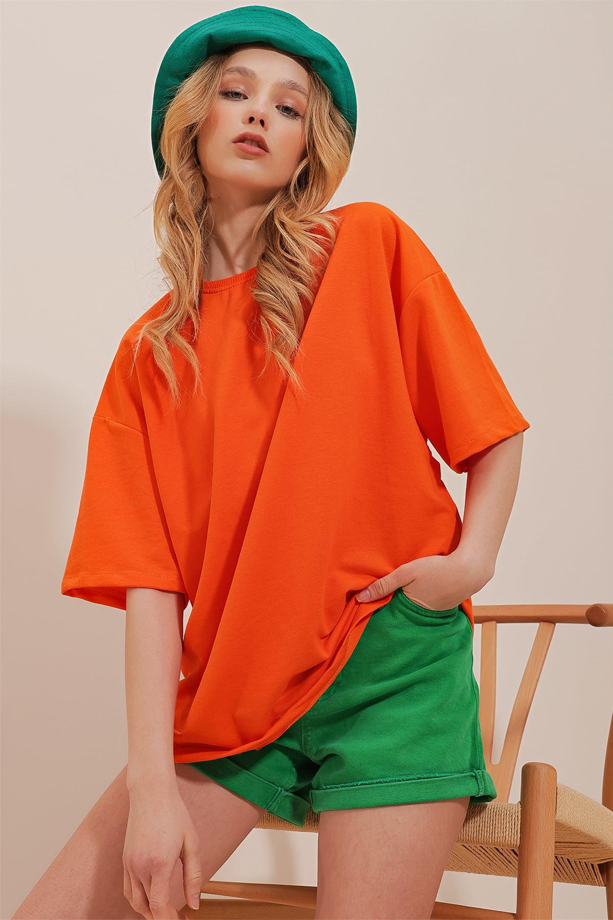Bisiklet Yaka İki İplik Oversize T-Shirt - TURUNCU