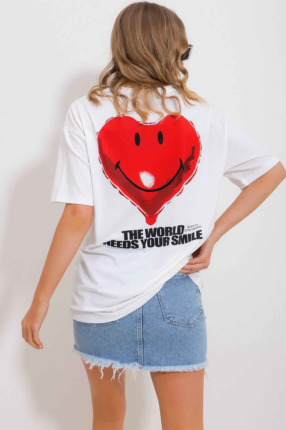 Bisiklet Yaka Ön Arka Kalp Baskılı Pamuklu Oversize T-Shirt - Beyaz