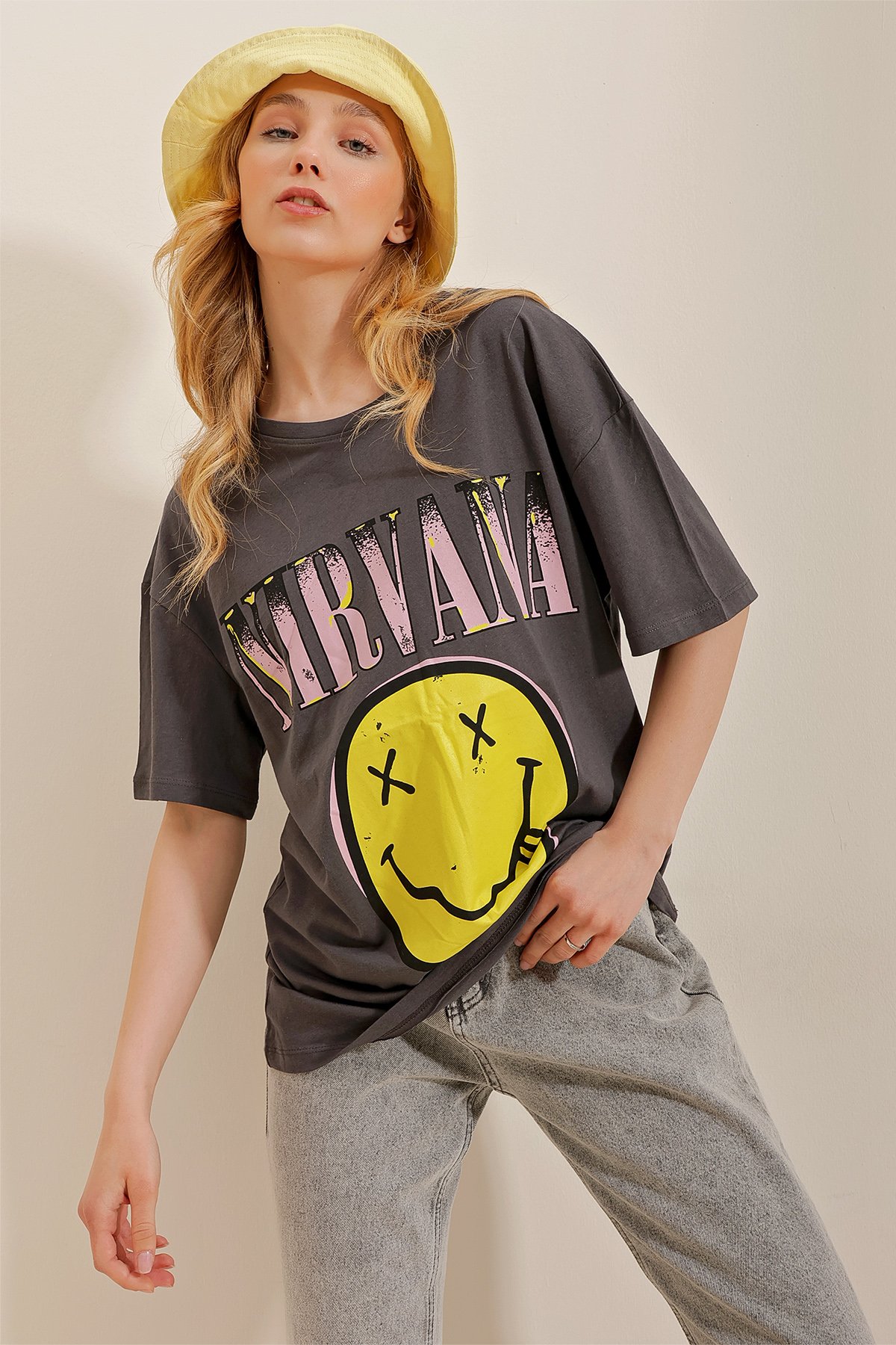 Bisiklet Yaka Önü Baskılı Oversize T-Shirt - Antrasit