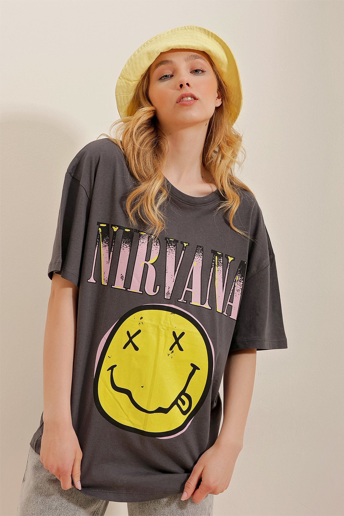 Bisiklet Yaka Önü Baskılı Oversize T-Shirt - Antrasit