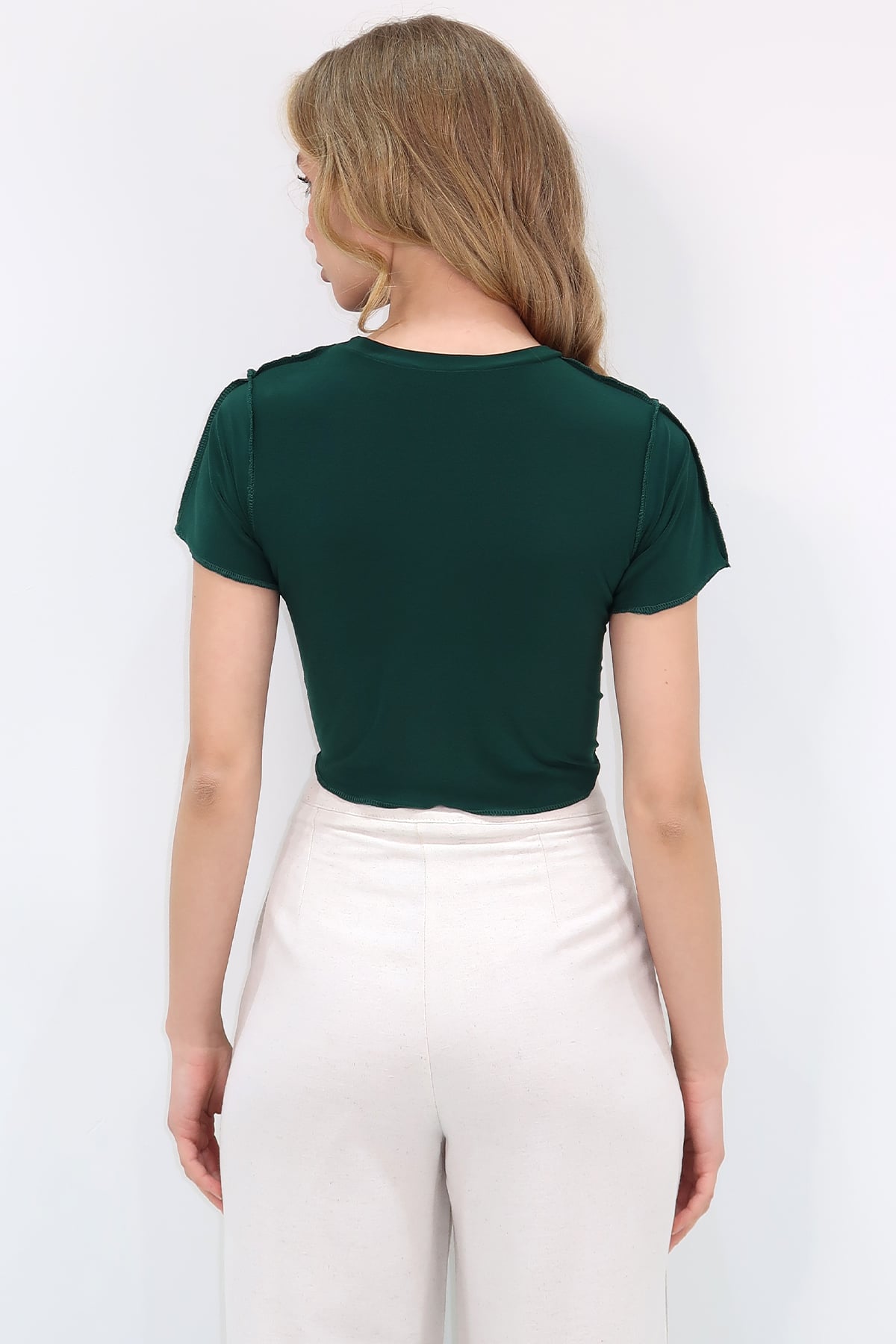 Bisiklet Yaka Önü Dikişli Crop Sandy Bluz - Yeşil