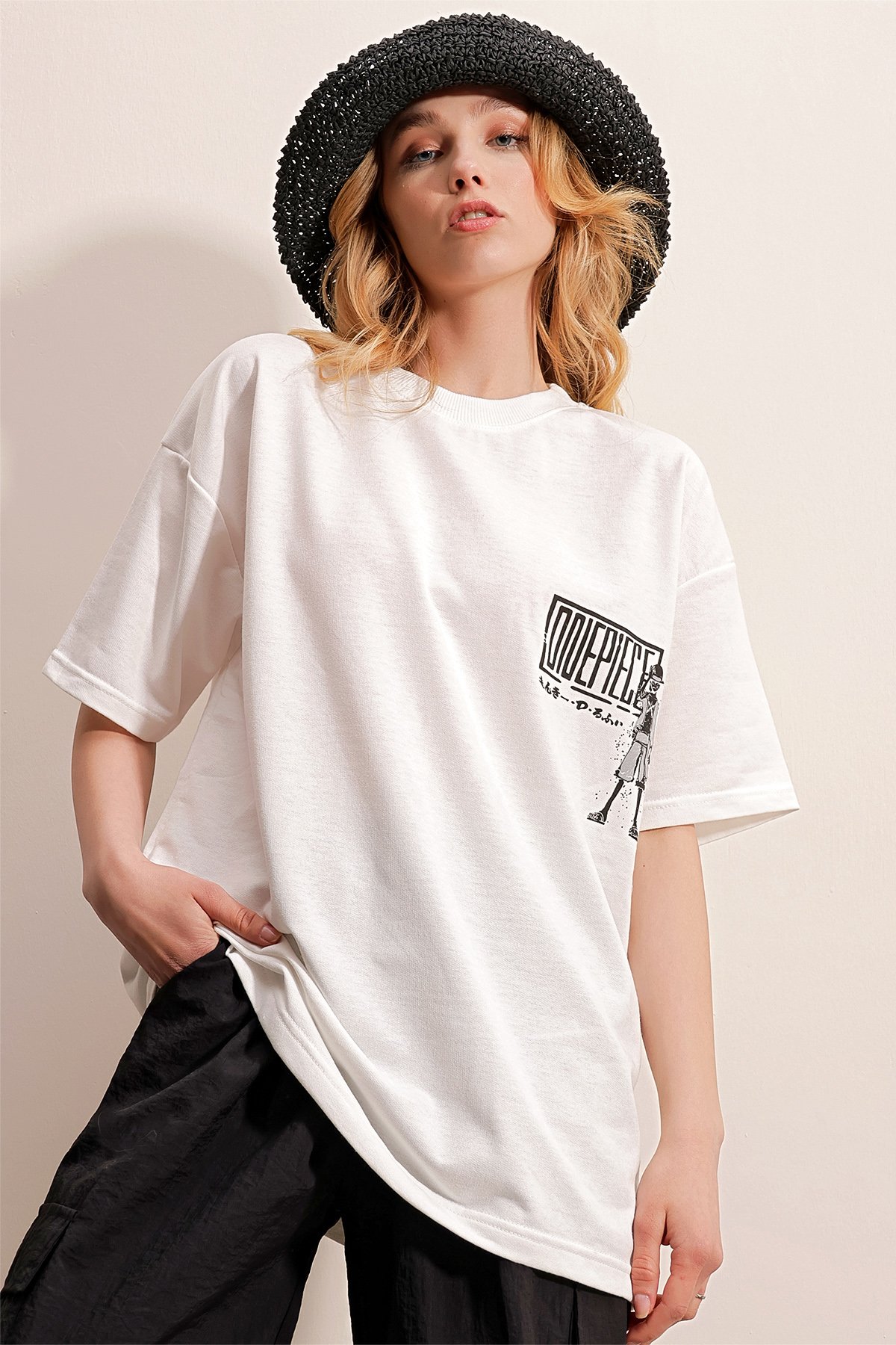 Bisiklet Yaka Önü Ve Arkası Baskılı İki İplik Oversize T-Shirt - BEYAZ