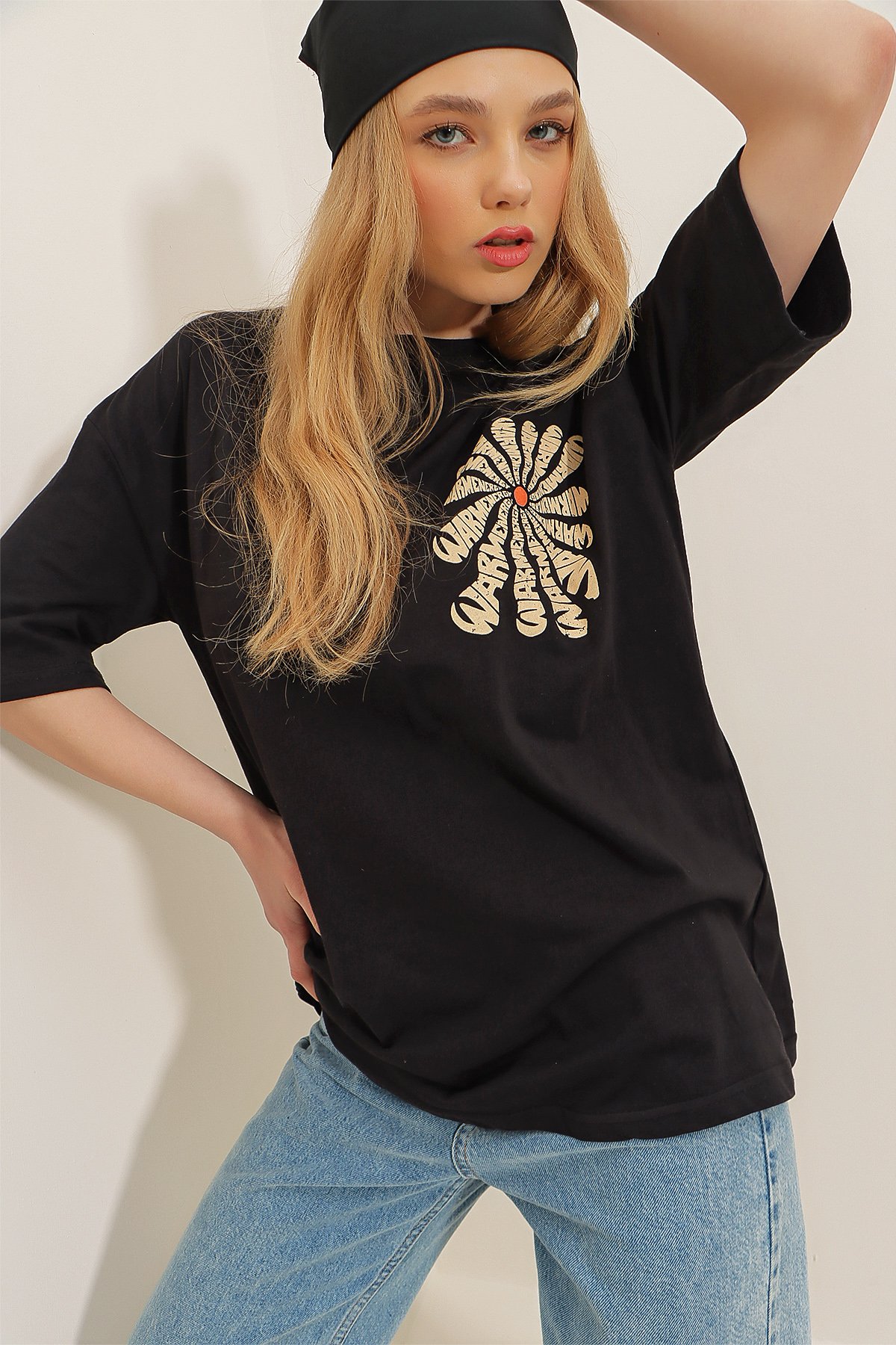 Bisiklet Yaka Önü Ve Arkası Flok Baskılı %100 Pamuk Oversize T-Shirt - Siyah