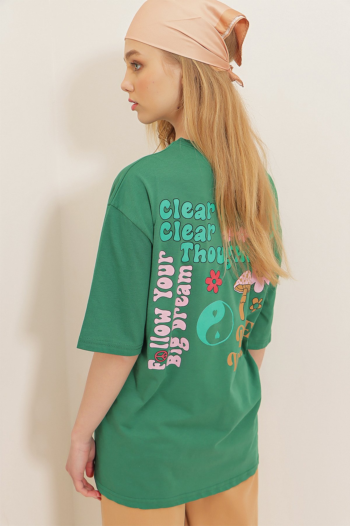 Bisiklet Yaka Önü Ve Arkası Flok Baskılı %100 Pamuk Oversize T-Shirt - Yeşil