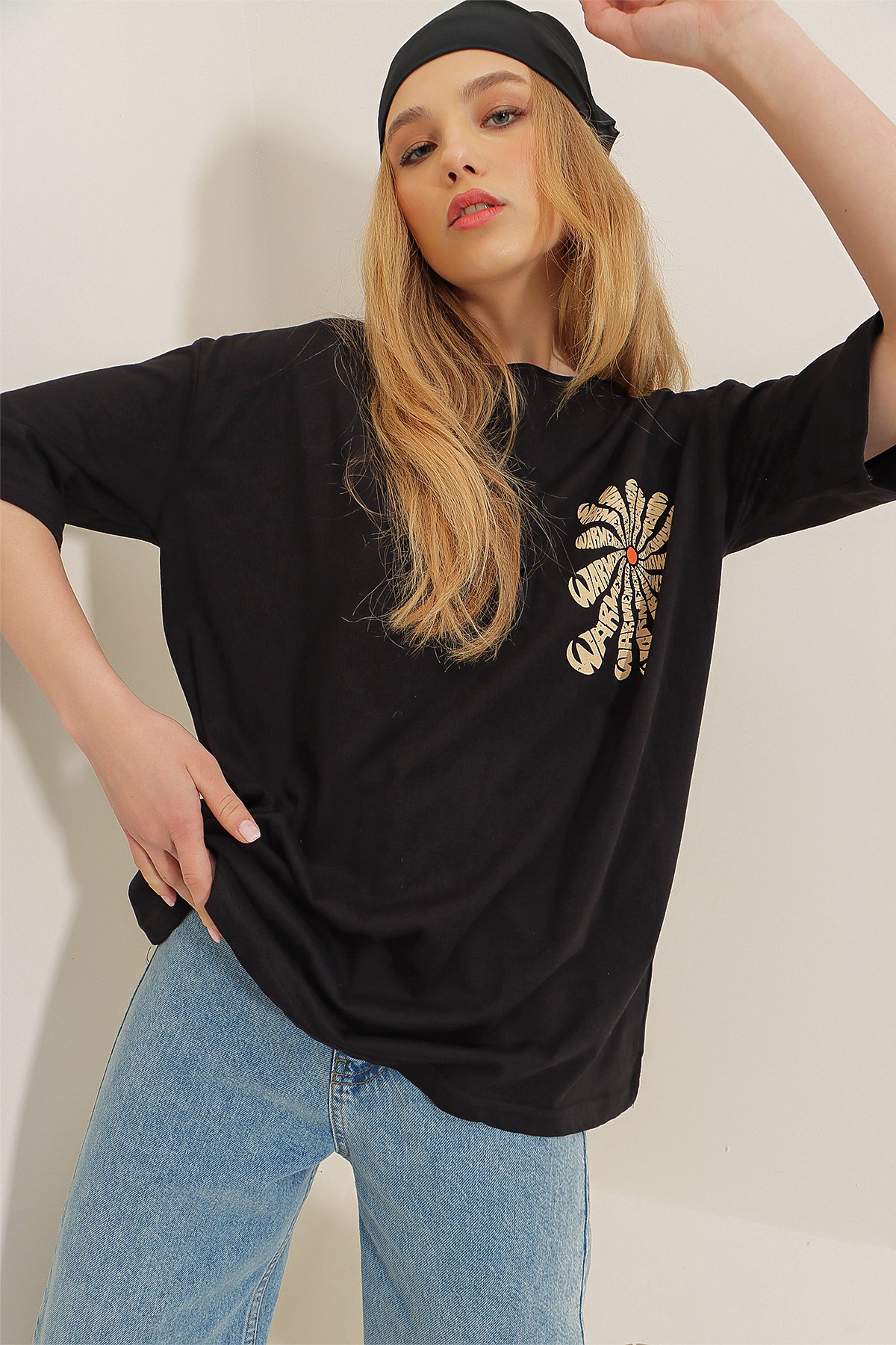 Bisiklet Yaka Önü Ve Arkası Flok Baskılı %100 Pamuk Oversize T-Shirt - Siyah