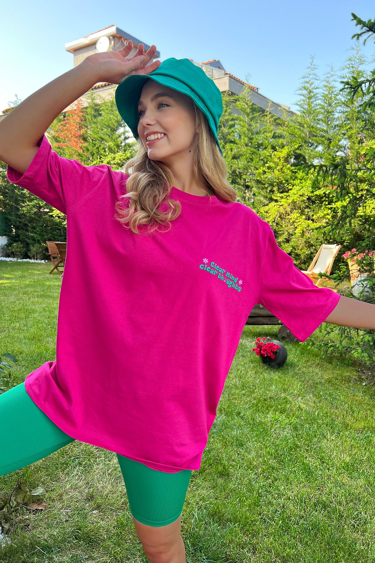 Bisiklet Yaka Önü Ve Arkası Flok Baskılı %100 Pamuk Oversize T-Shirt - Fuşya