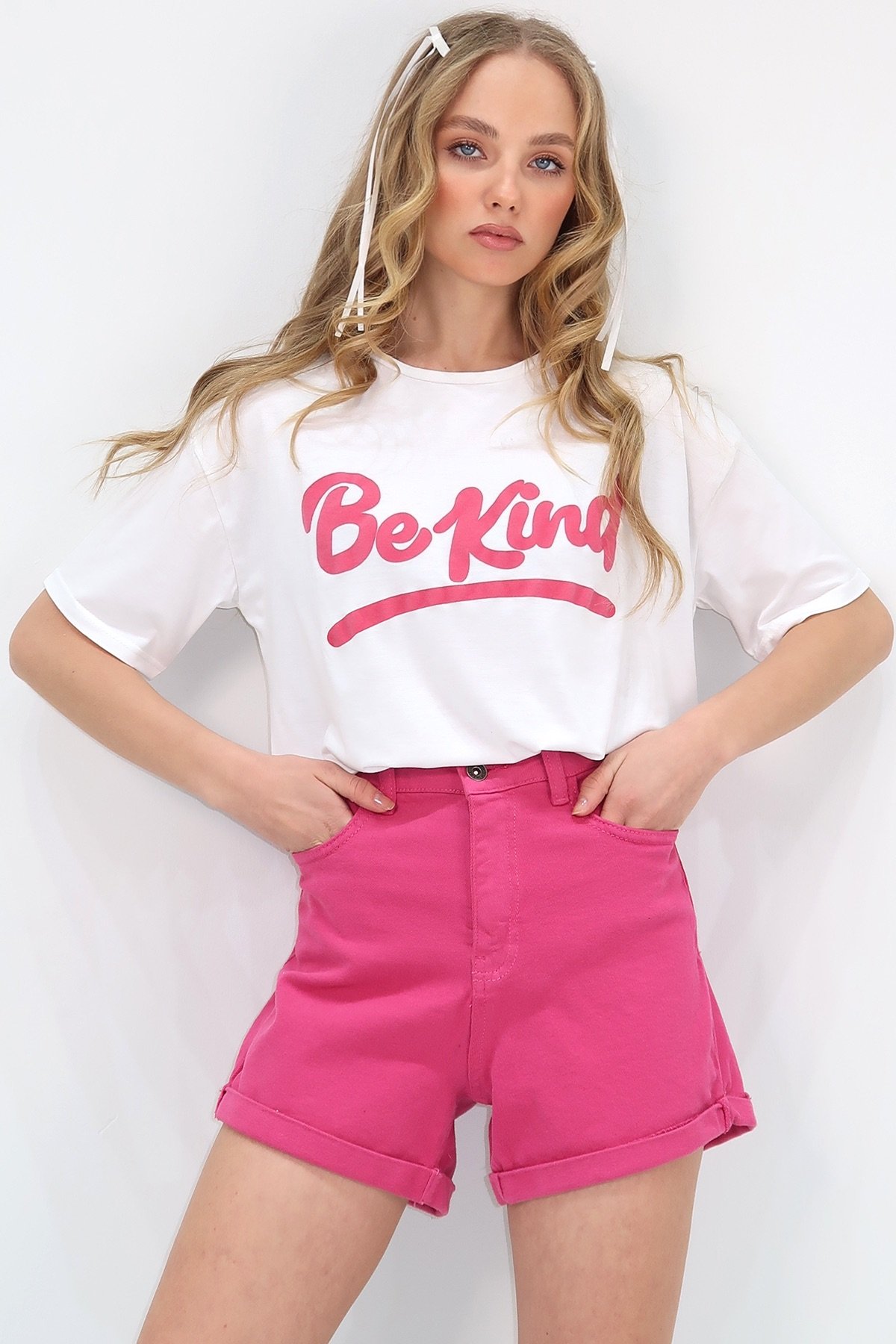 Bisiklet Yaka Önü Yazı Baskılı Pamuk T-Shirt - Beyaz