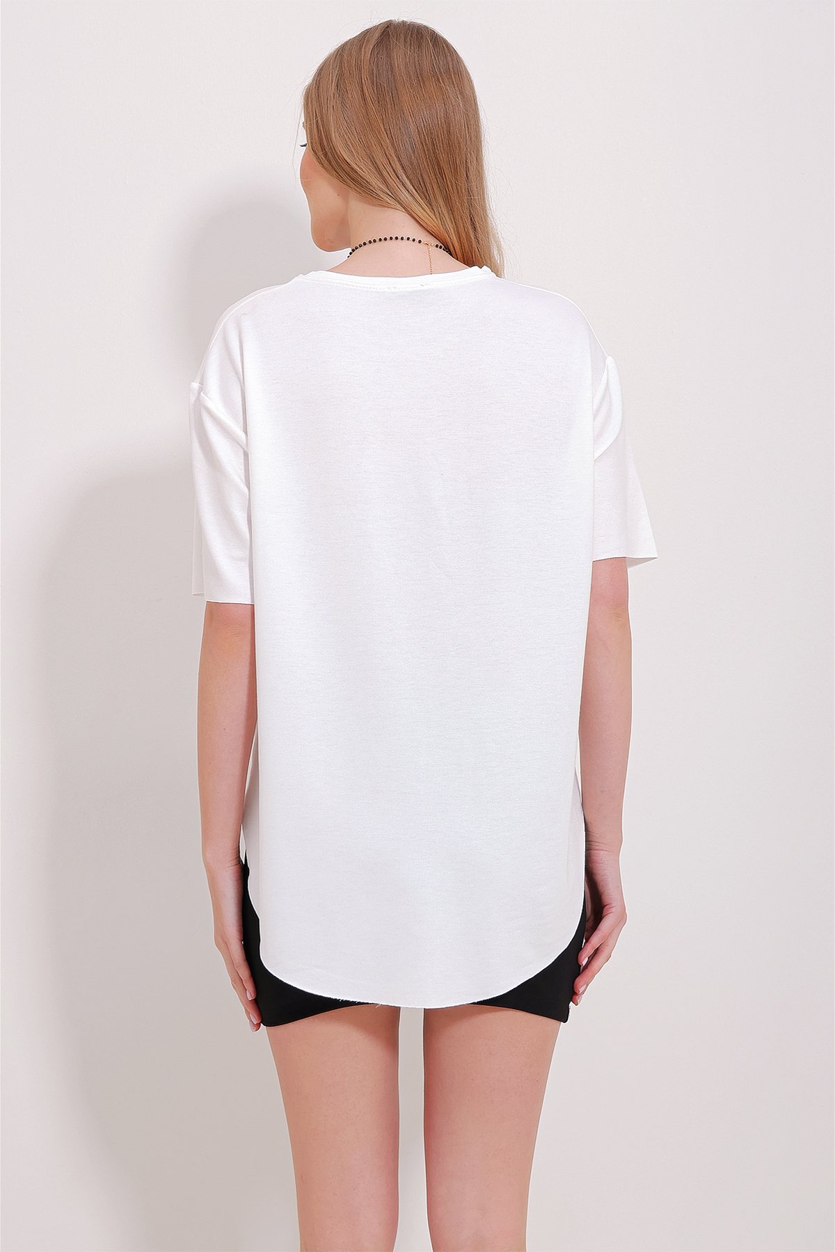Bisiklet Yaka Oval Kesim Modal T-Shirt - Beyaz