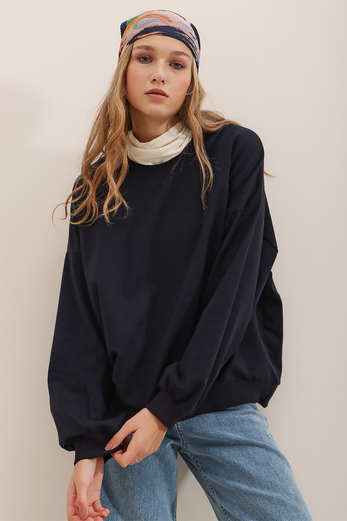 Bisiklet Yaka Oversize Basic Sweatshirt - Lacivert