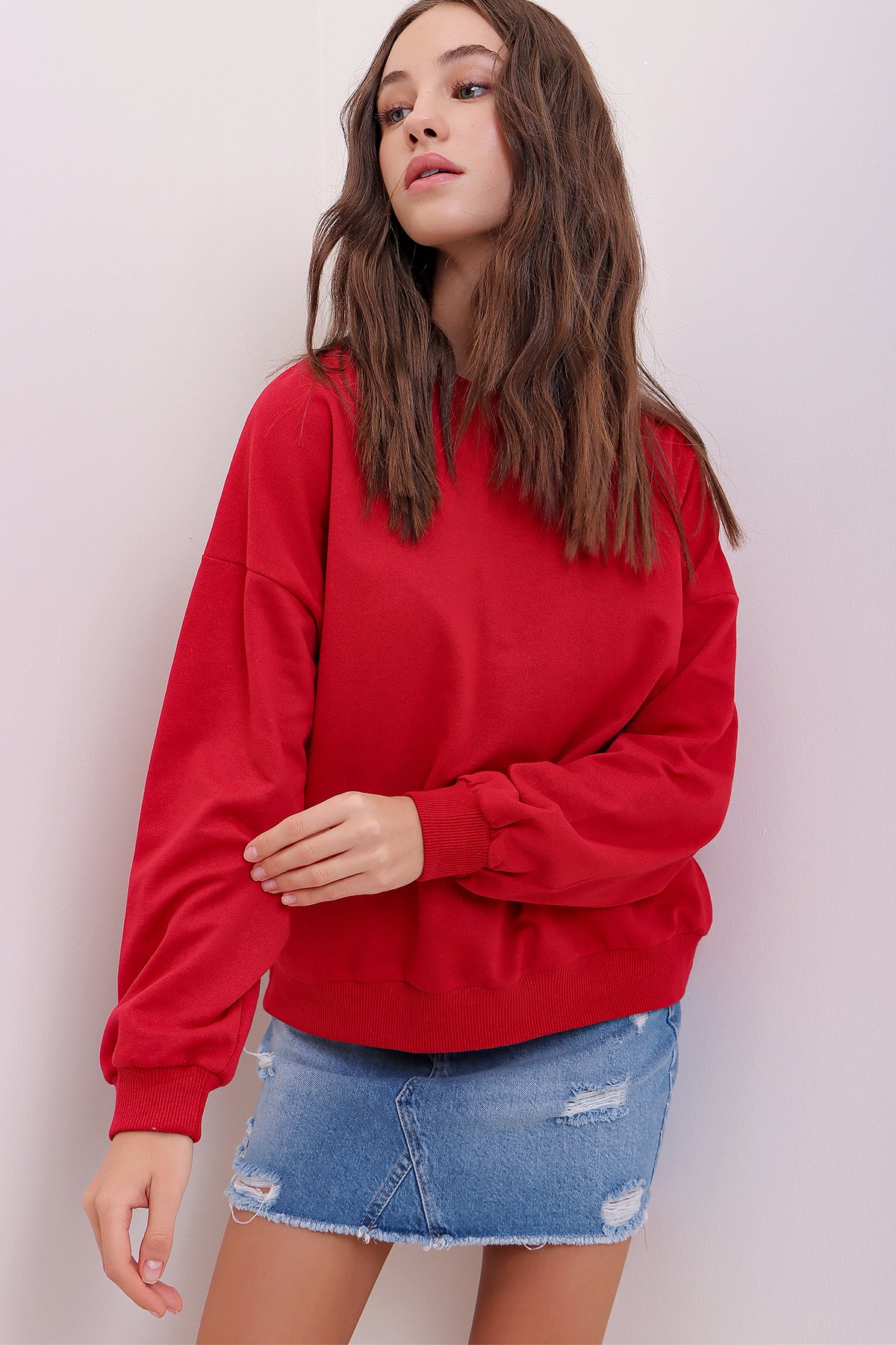 Bisiklet Yaka Oversize Basic Sweatshirt - Kırmızı