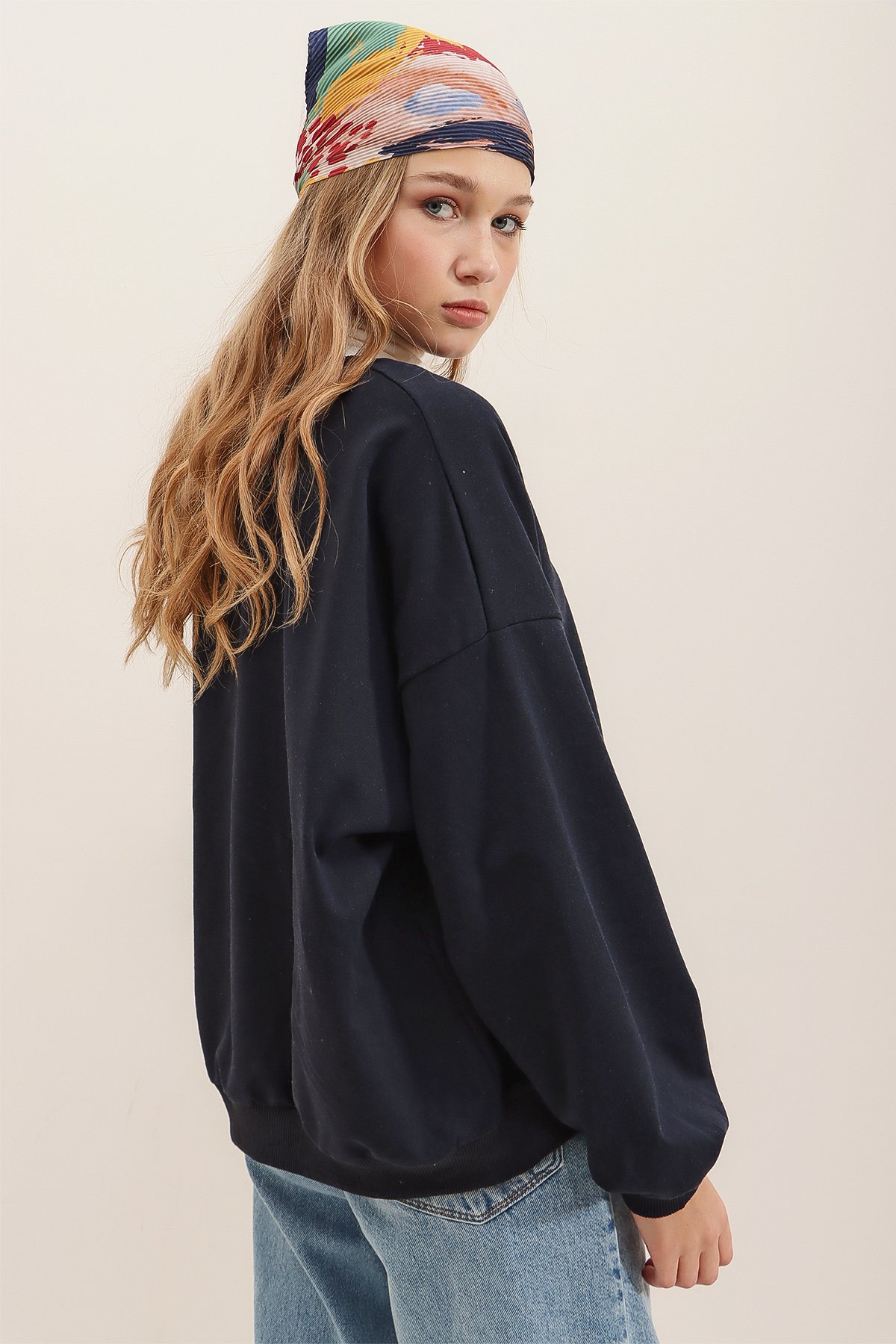 Bisiklet Yaka Oversize Basic Sweatshirt - Lacivert