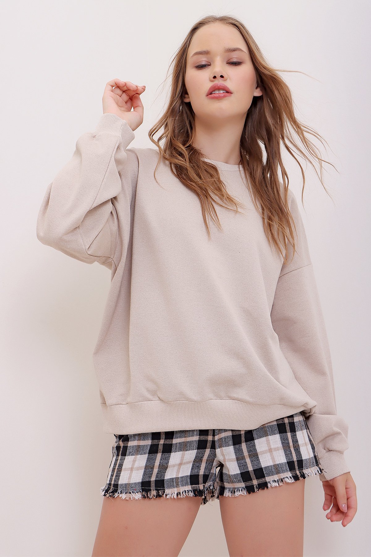 Bisiklet Yaka Oversize Basic Sweatshirt - Taş